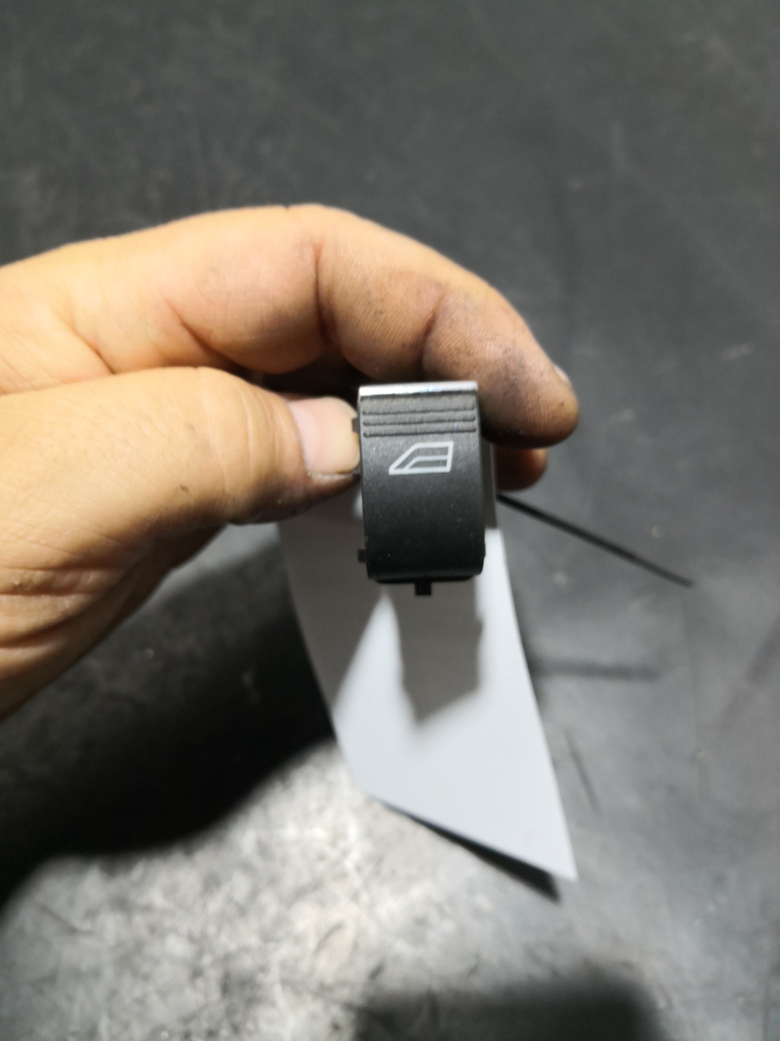 Botão Vidros FORD FOCUS III | 10 -  Imagem-2