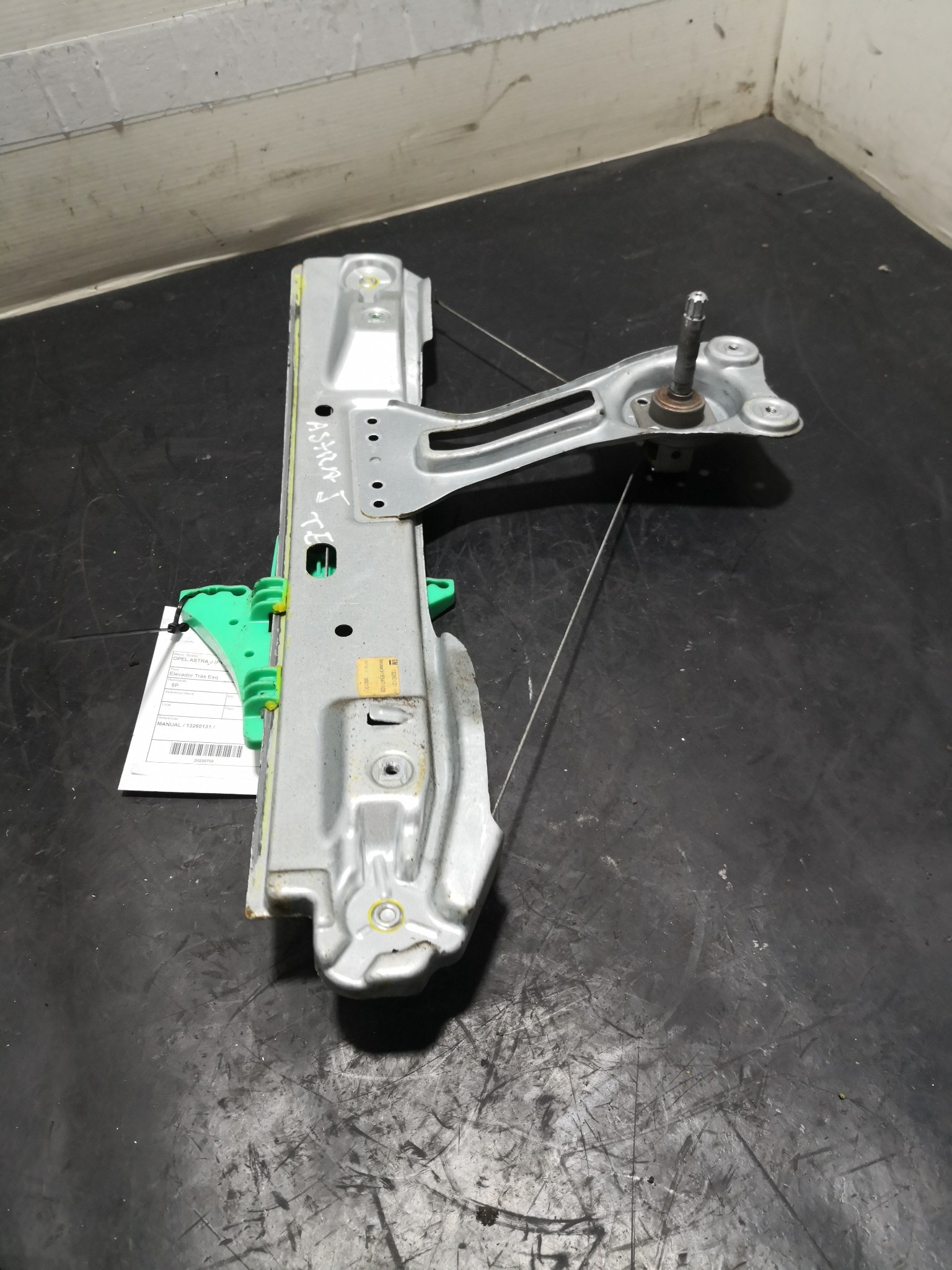 Elevador Trás Esq OPEL ASTRA J (P10) | 09 - 15 Imagem-1