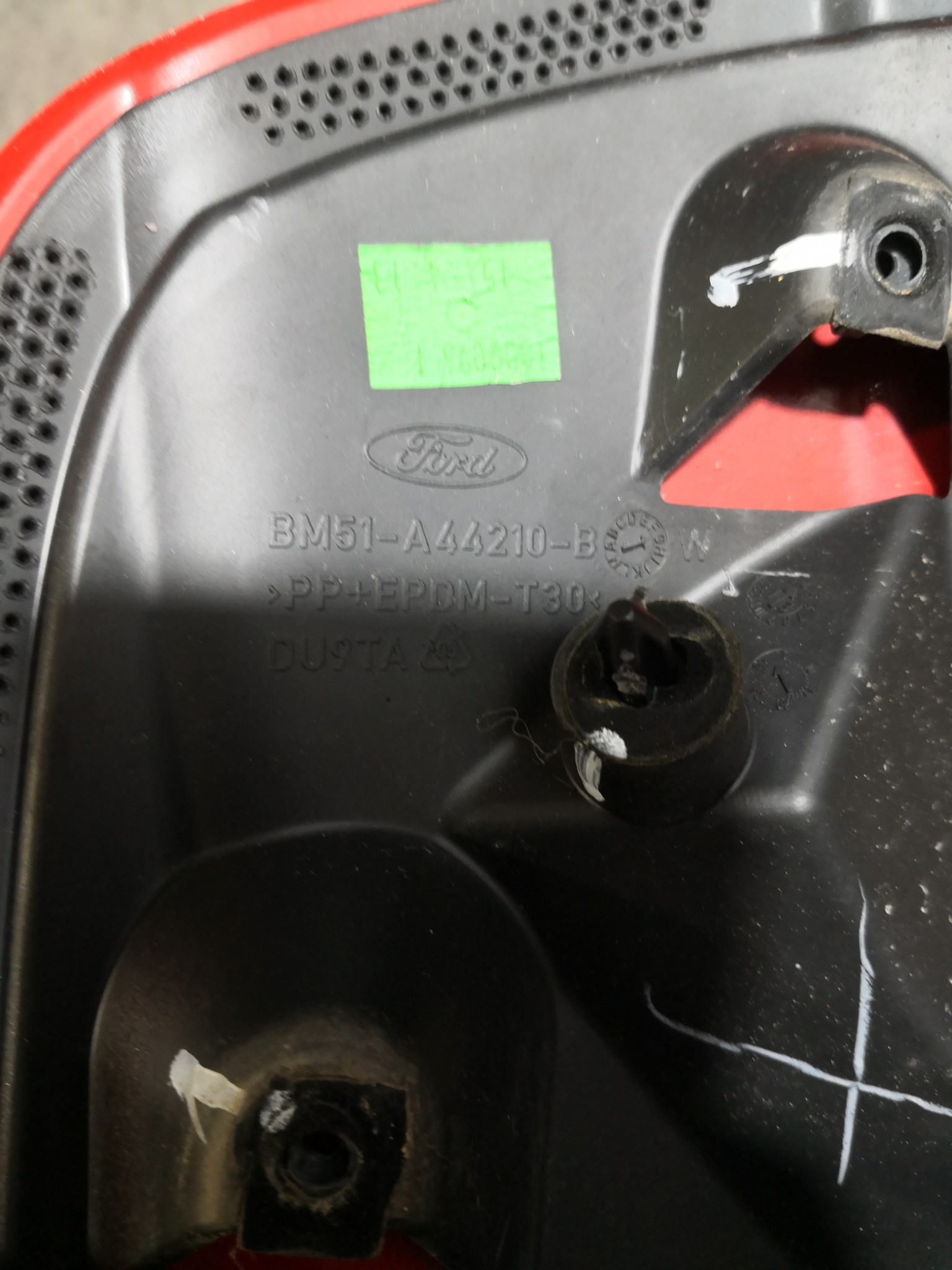 Aileron FORD FOCUS III | 10 -  Imagem-3