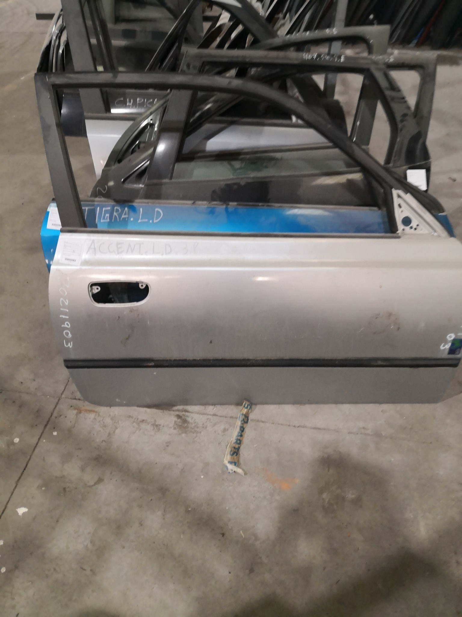 Porta Frente Dto HYUNDAI - ID S_71902