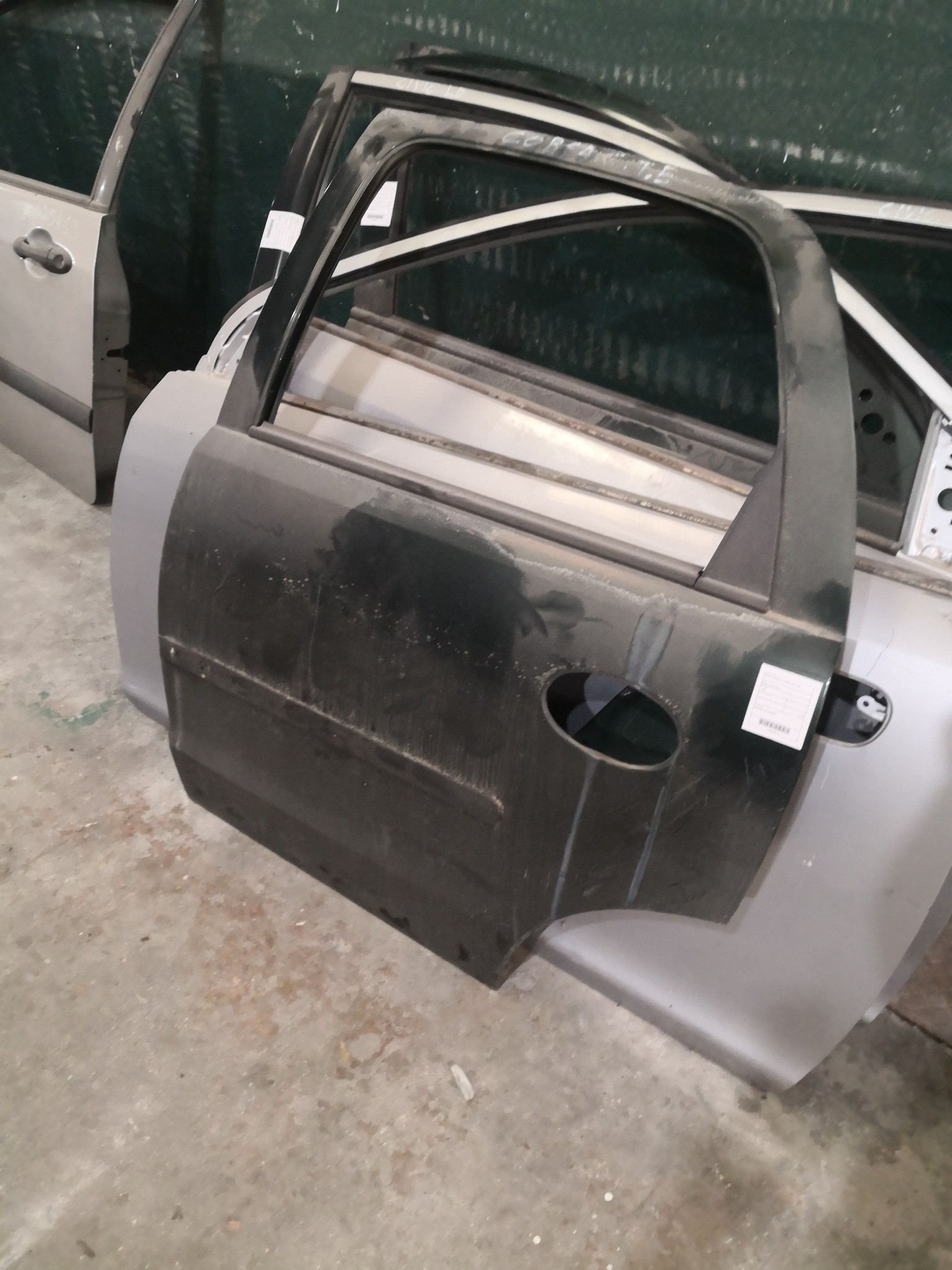 Porta Trás Esq OPEL CORSA C (X01) | 00 - 09 Imagem-2