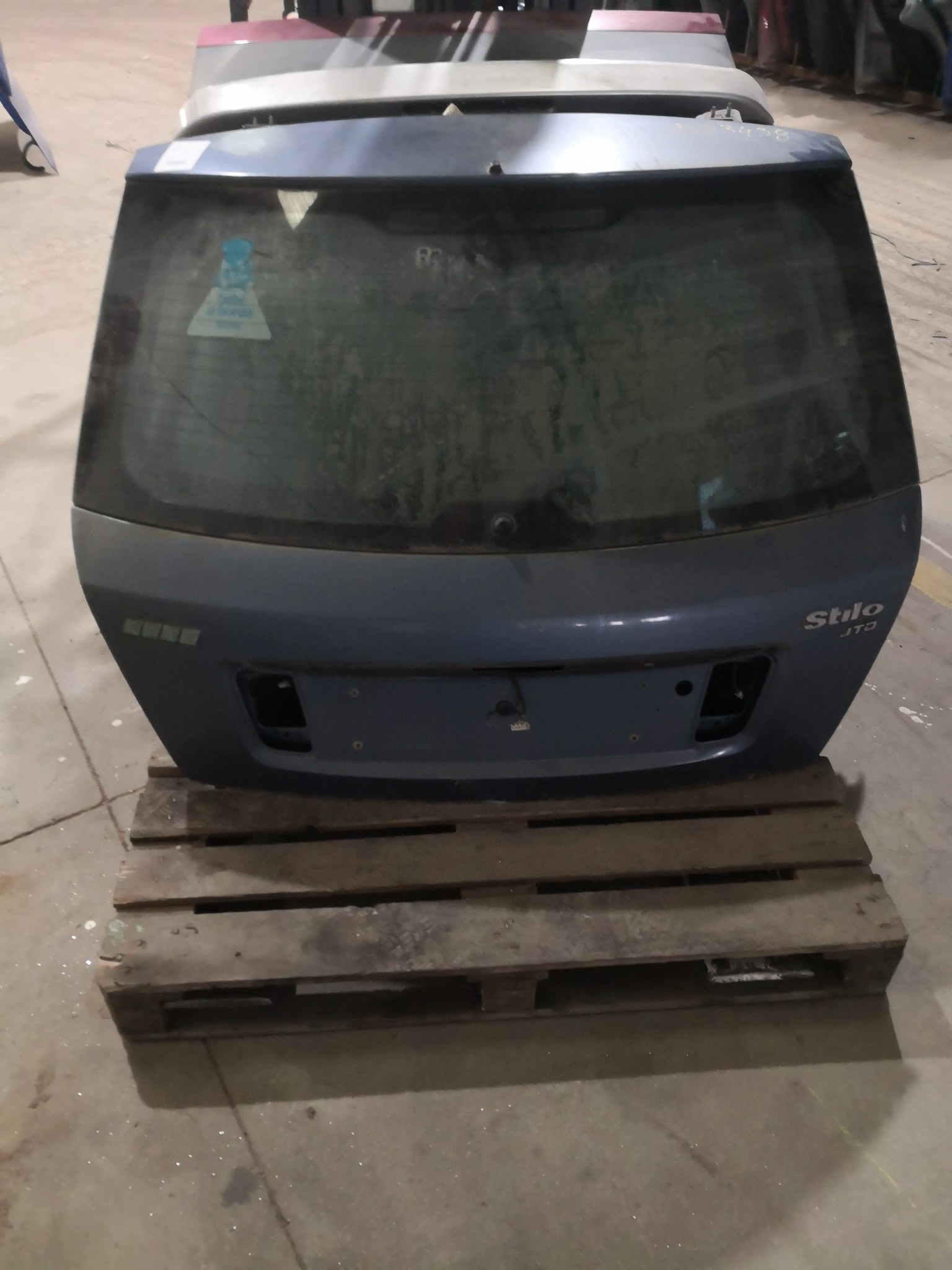 Tampa da Mala FIAT - ID S_43437