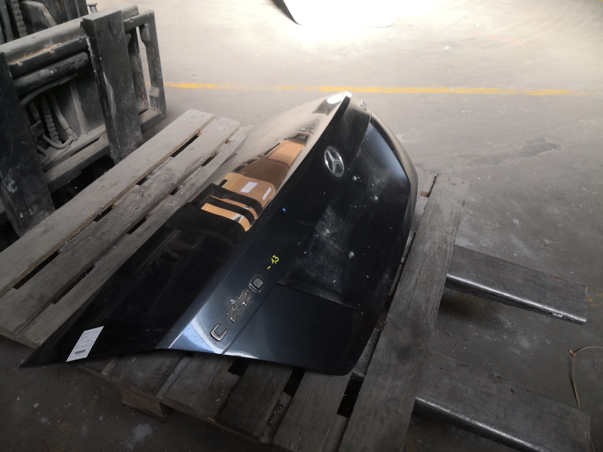 Tampa da Mala MERCEDES-BENZ C-CLASS (W204) | 07 - 15 Imagem-1