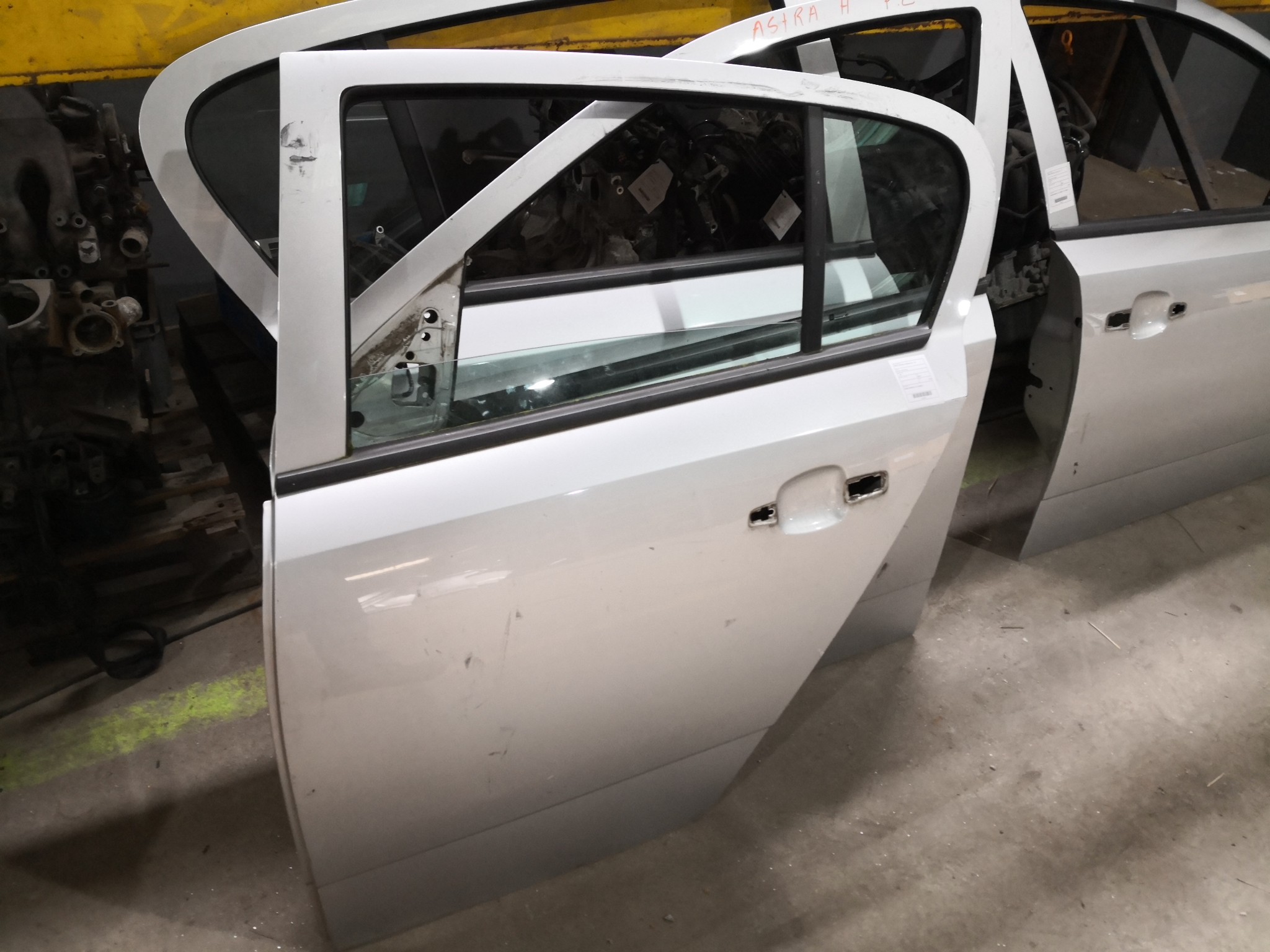 Porta Trás Esq OPEL ASTRA H (A04) | 04 - 14 Imagem-1