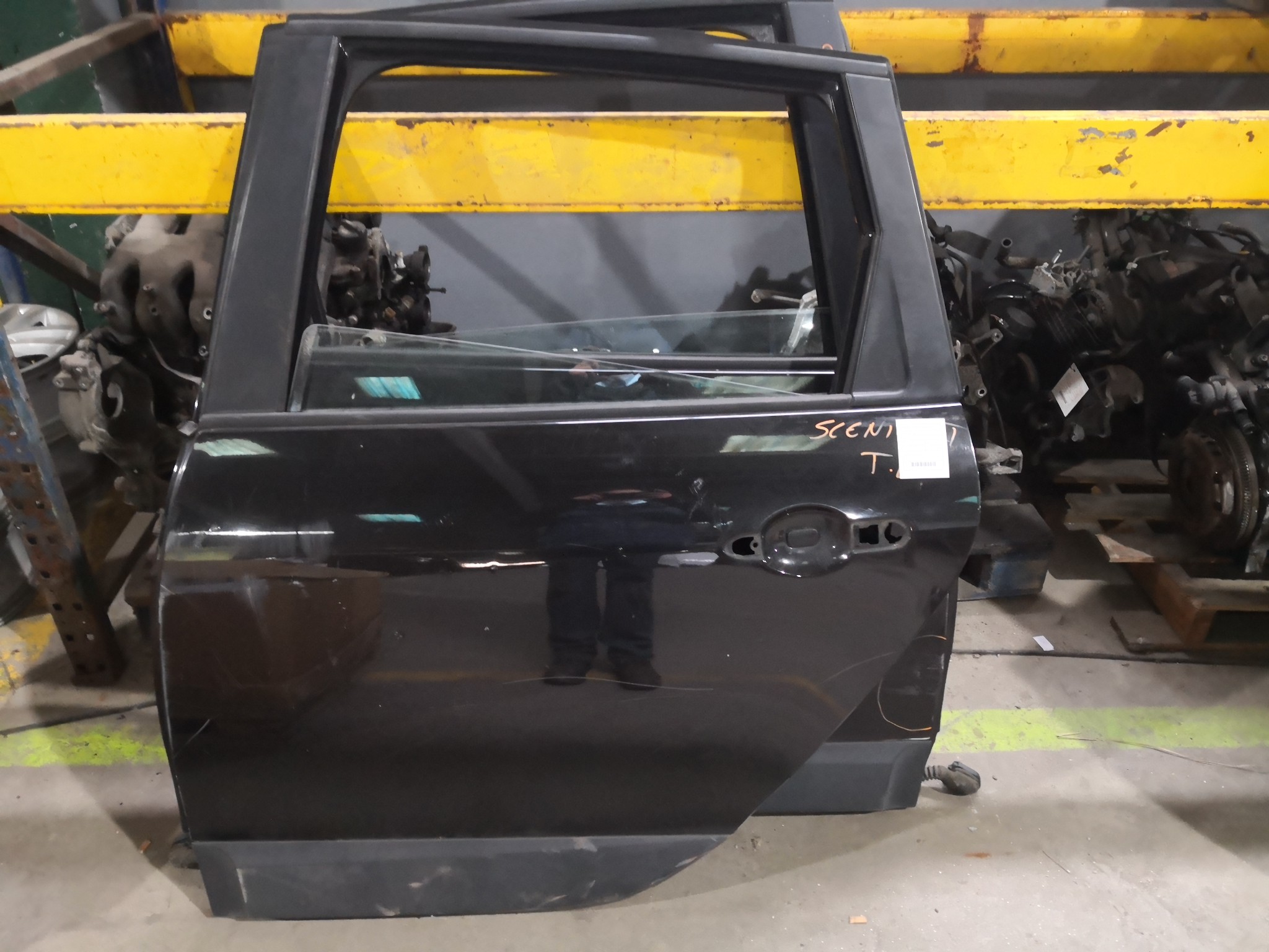 Porta Trás Esq RENAULT - ID S_90991