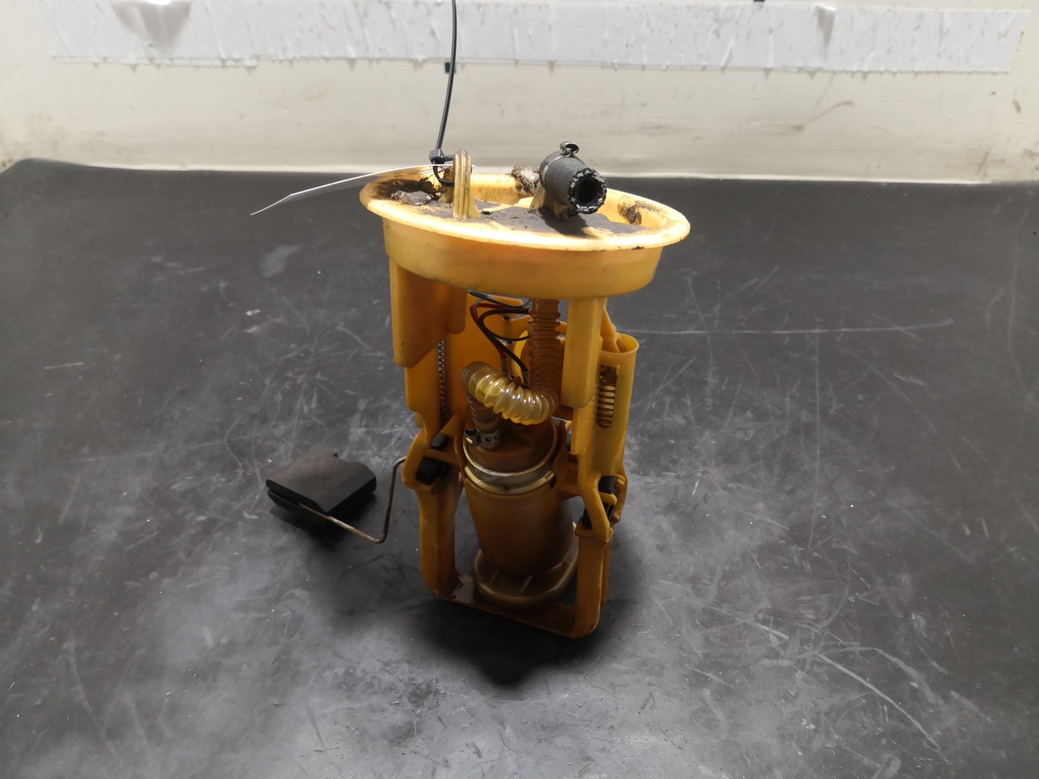 Bomba do Depósito de Combustível BMW - ID S_91113