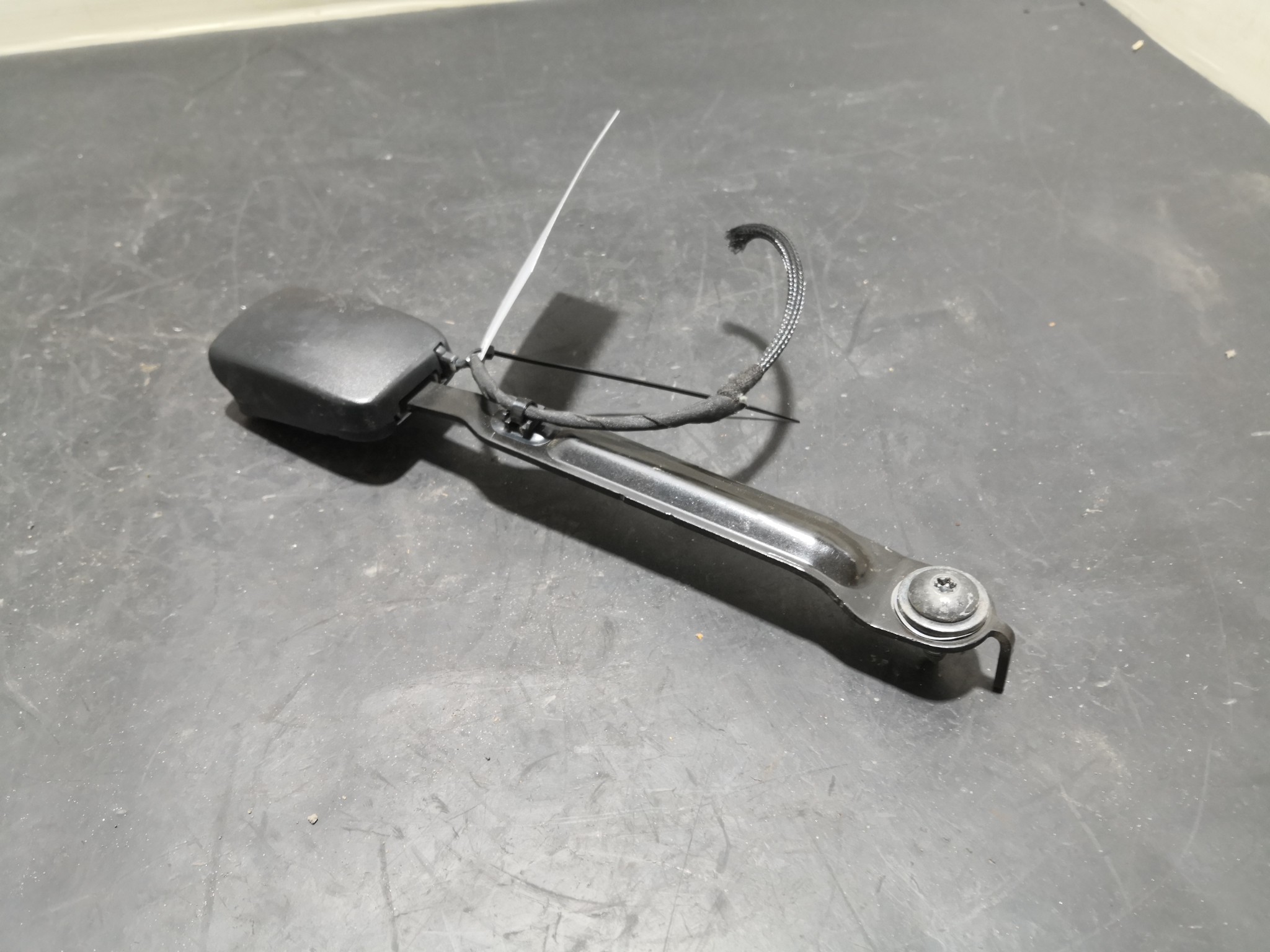 Engate Cinto Frente Esq RENAULT - ID S_91165