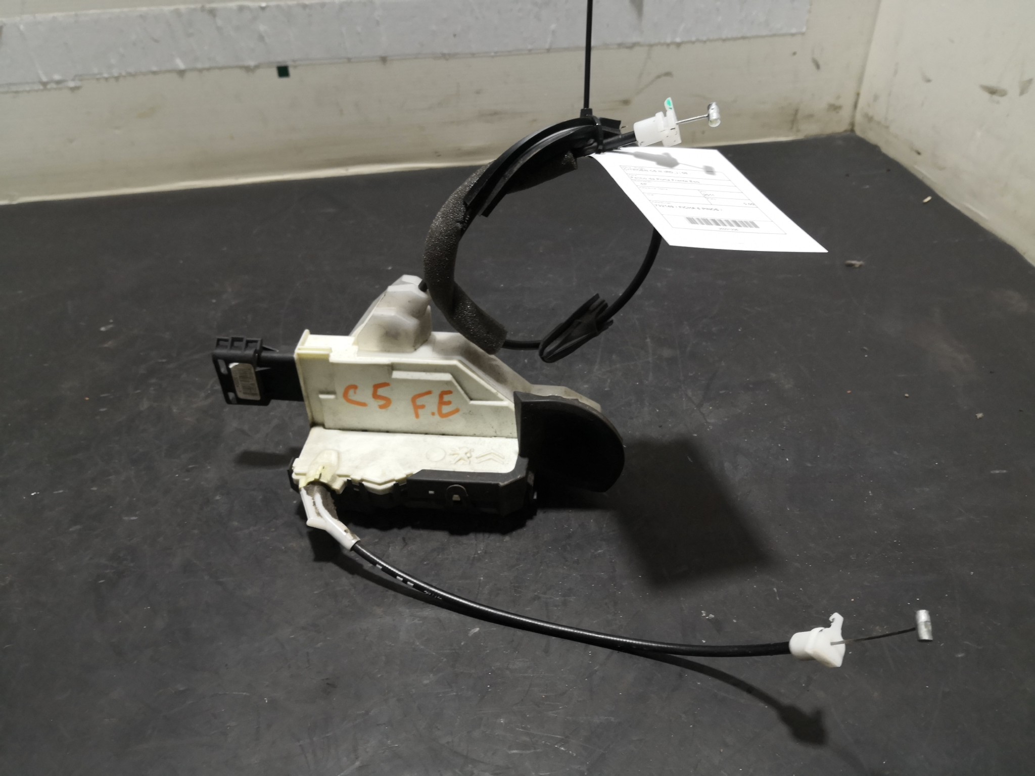 Fecho da Porta Frente Esq CITROEN - ID S_91235