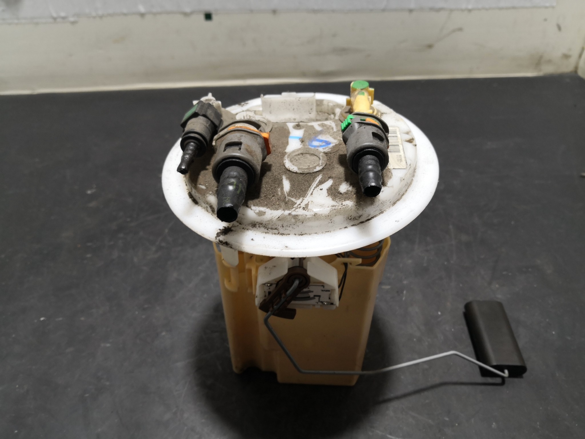 Boia do Combustível CITROEN C5 III (RD_) | 08 -  Imagem-1