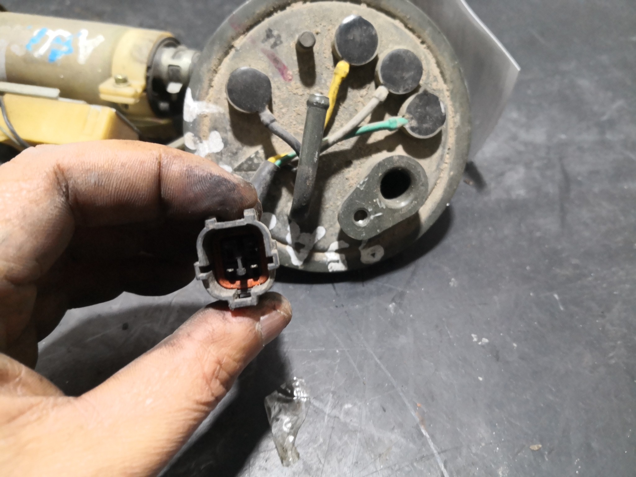 Bomba do Depósito de Combustível HYUNDAI ACCENT I (X-3) | 94 - 02 Imagem-4