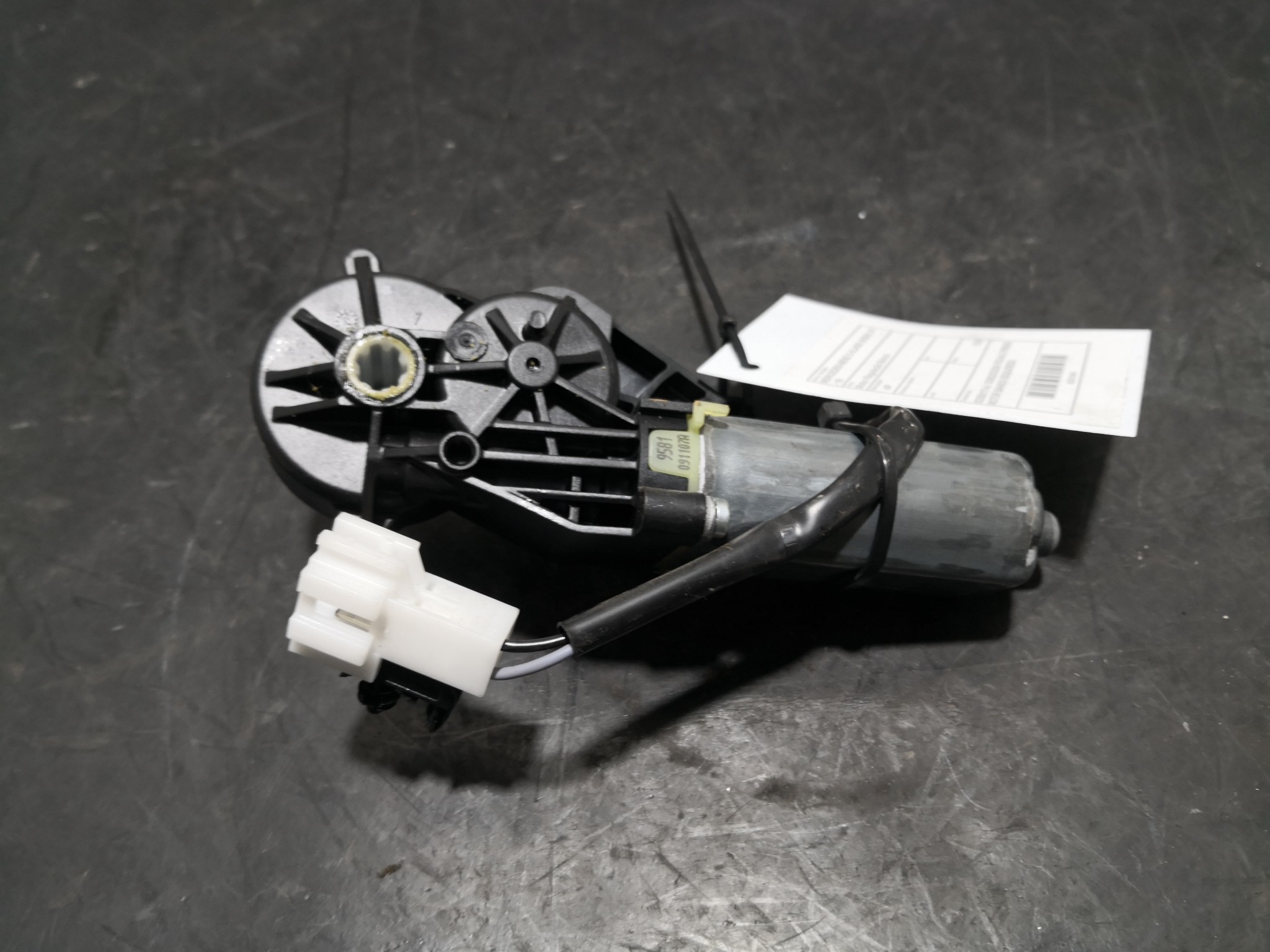 Motor Regulação Banco MERCEDES-BENZ C-CLASS (W204) | 07 - 15 Imagem-1