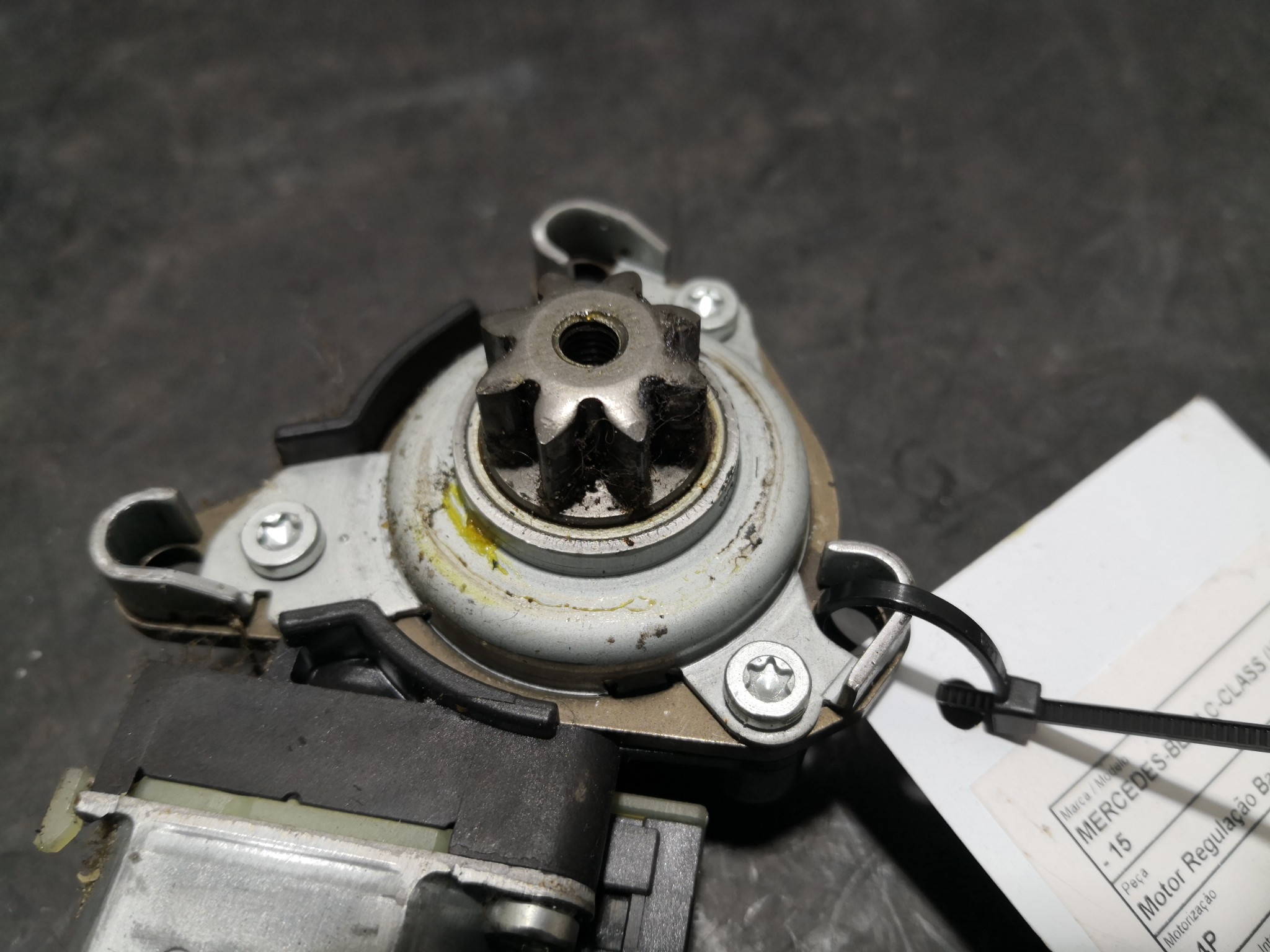 Motor Regulação Banco MERCEDES-BENZ C-CLASS (W204) | 07 - 15 Imagem-4