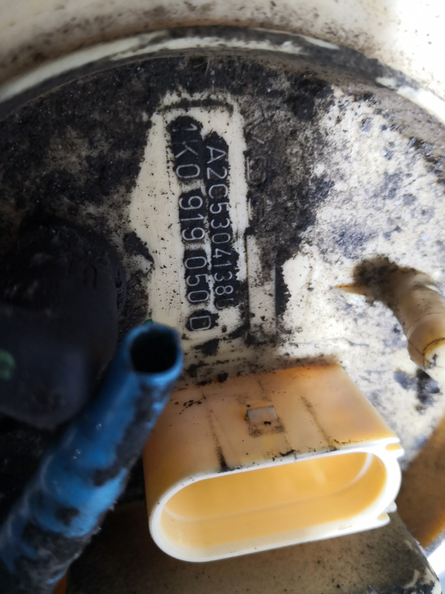 Bomba do Depósito de Combustível VOLKSWAGEN GOLF V (1K1) | 03 - 09 Imagem-3