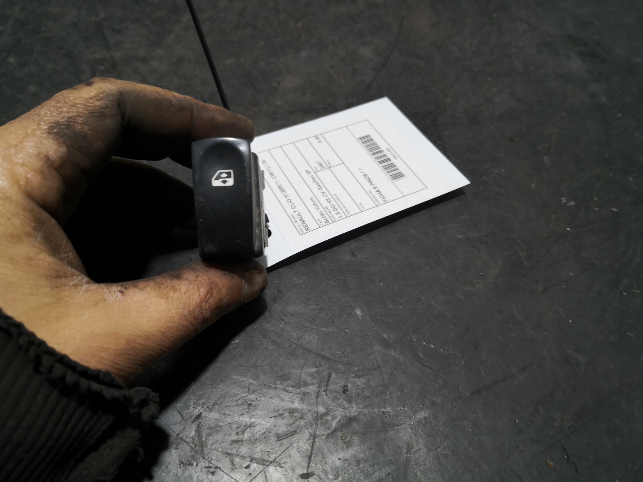 Botão Vidros RENAULT - ID S_91566