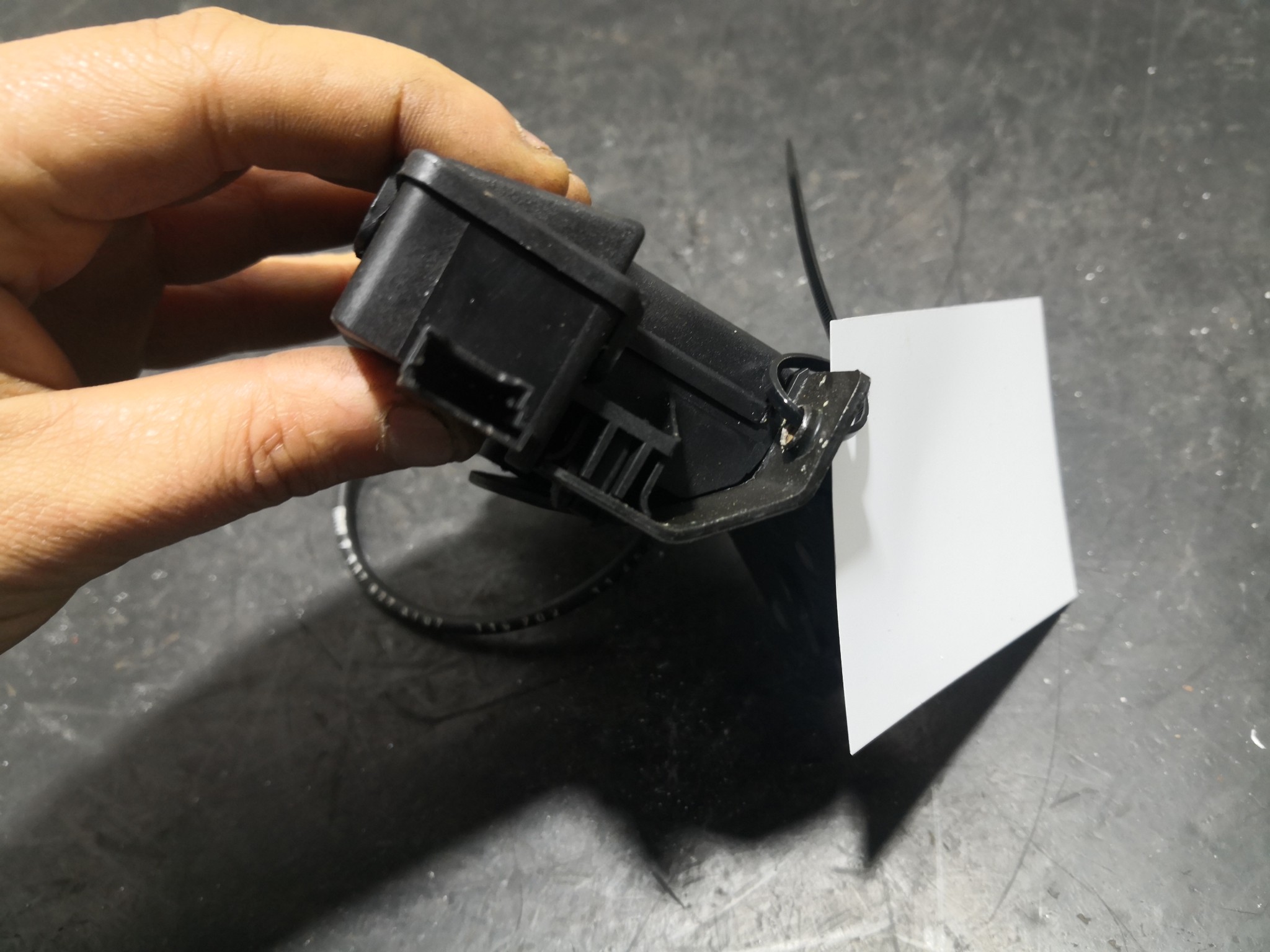 Fecho da Mala BMW 3 (E90) | 04 - 12 Imagem-3