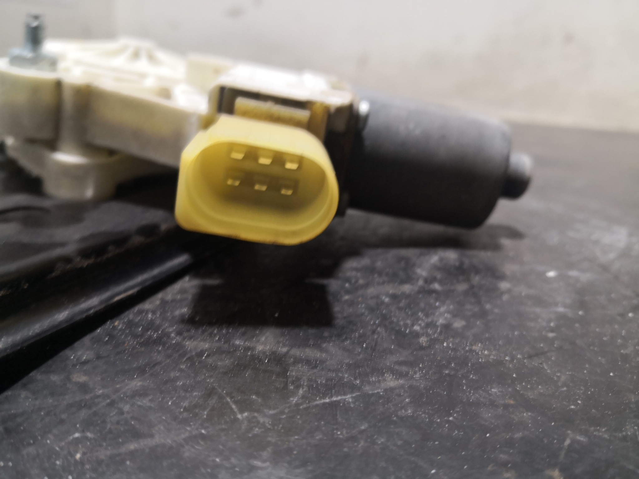 Elevador Frente Dto Electrico BMW 3 (E90) | 04 - 12 Imagem-4