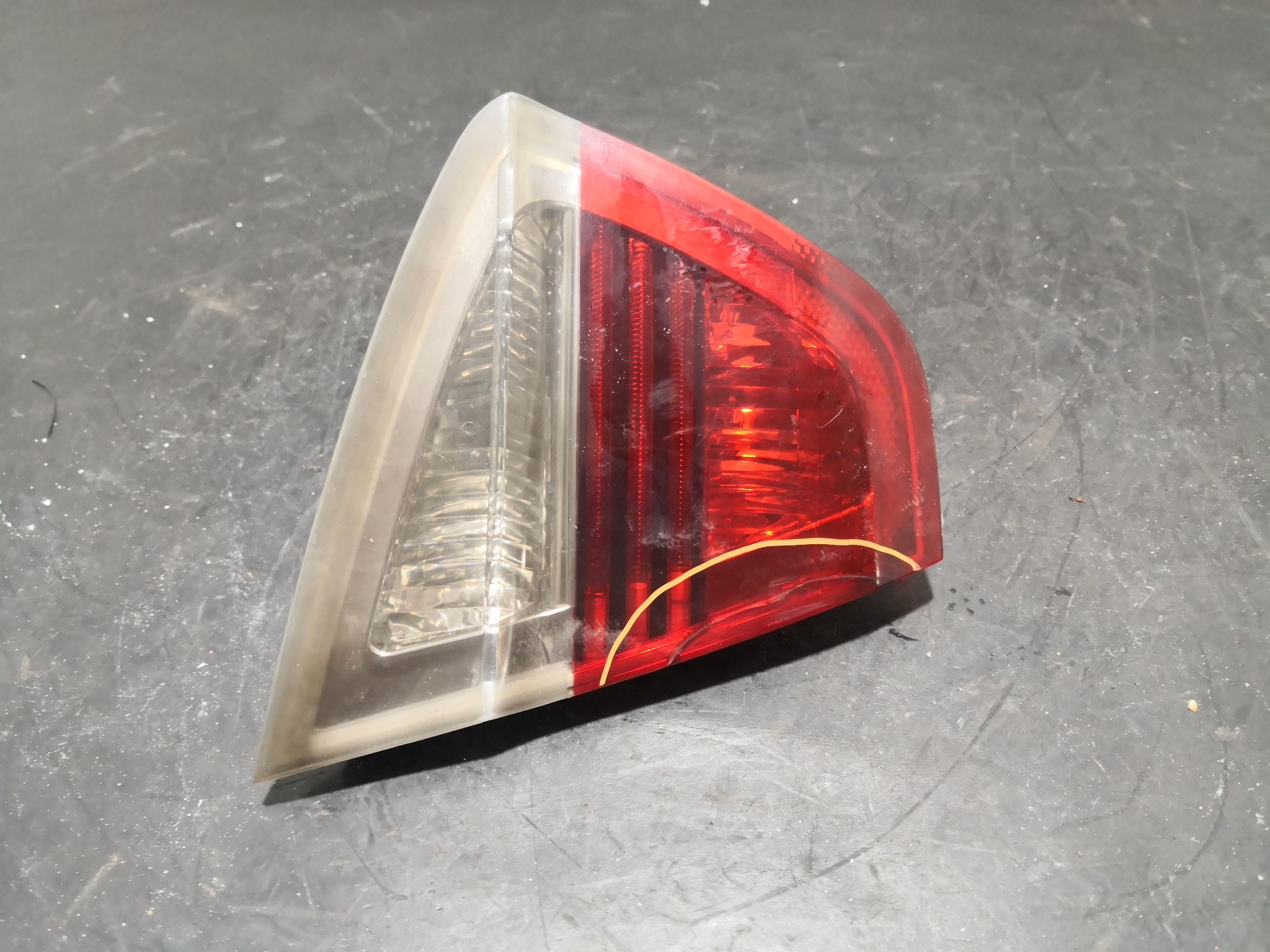 Farolim Mala BMW 3 (E90) | 04 - 12 Imagem-2