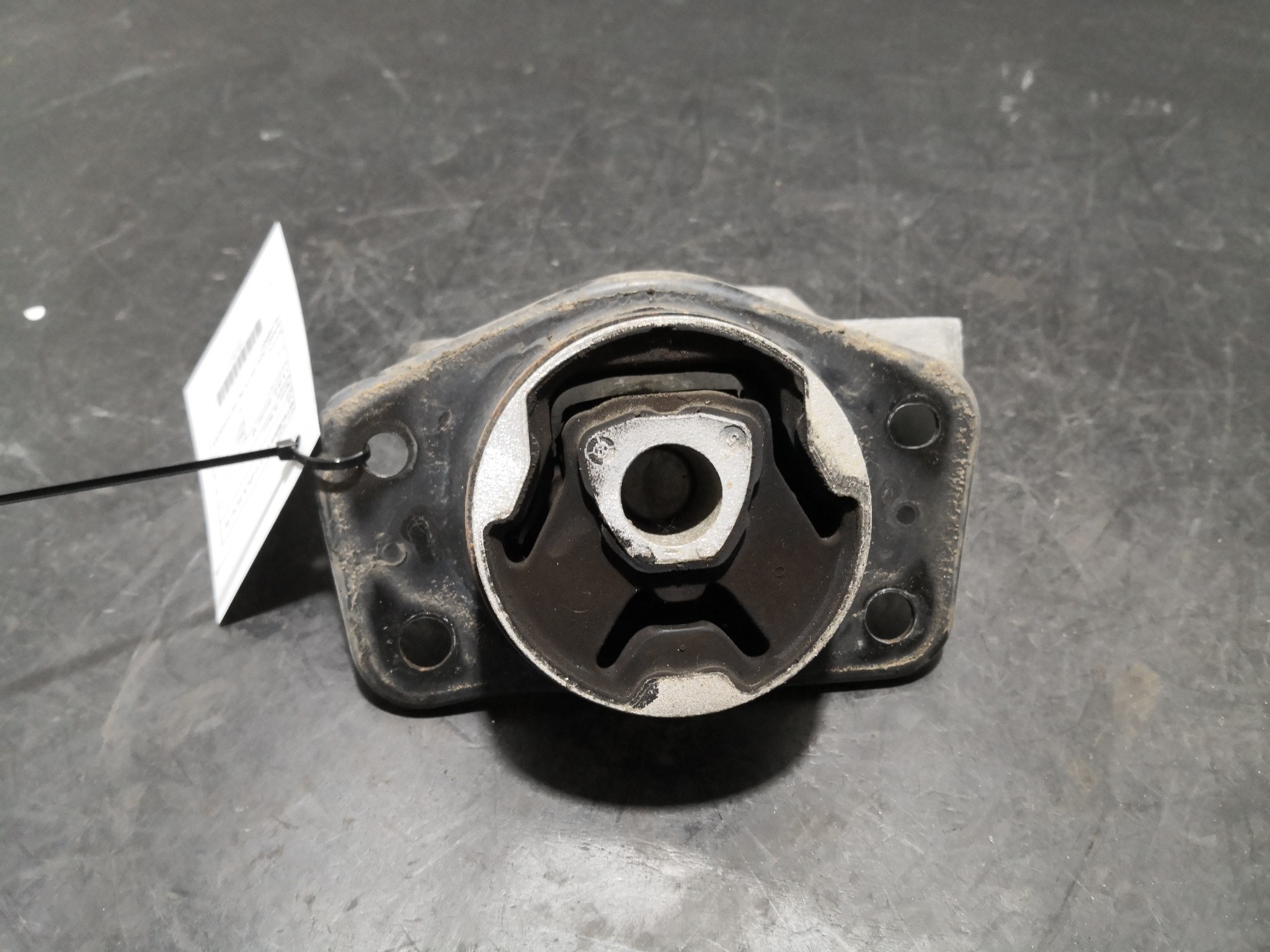 Apoio de Motor MITSUBISHI - ID S_91850