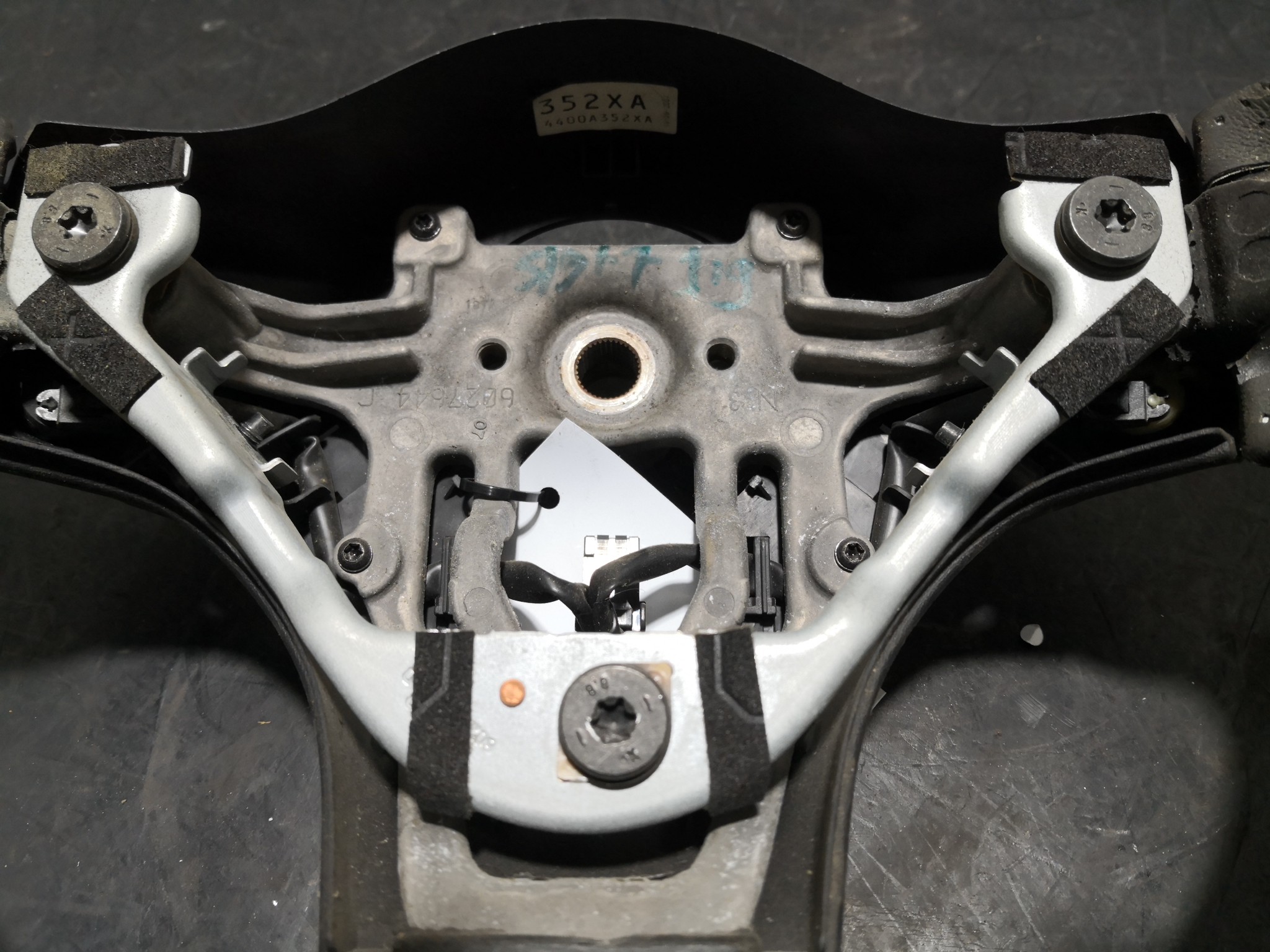 Volante MITSUBISHI COLT VI (Z3_A, Z2_A) | 02 - 12 Imagem-1