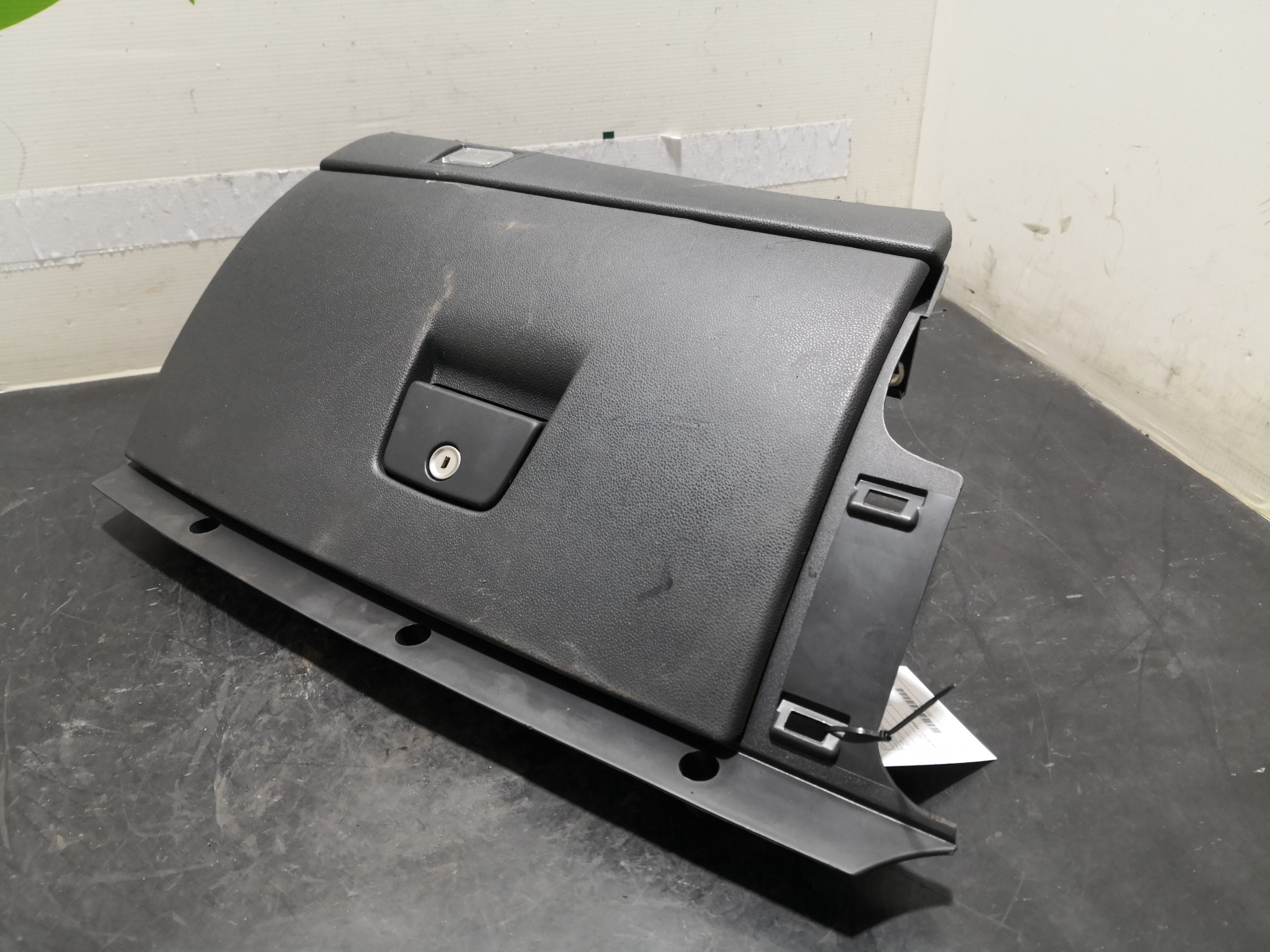 Porta Luvas VOLVO - ID S_91879