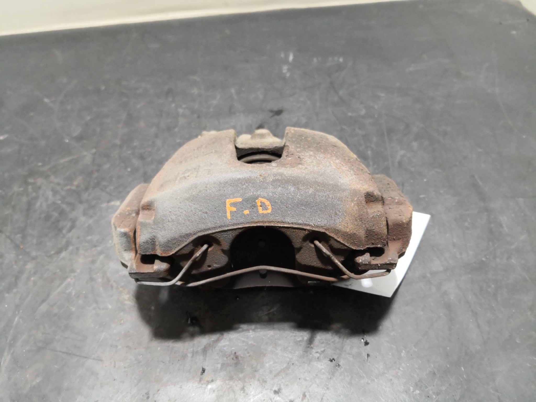 Pinça Frente Dto VOLVO C30 (533) | 06 - 13 Imagem-2