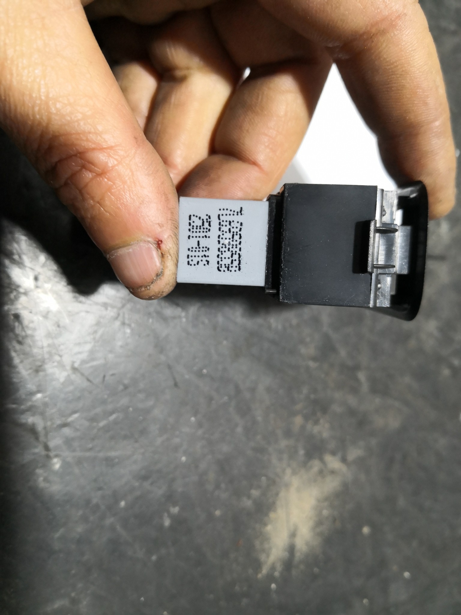 Botão Vidros VOLKSWAGEN POLO (6R1, 6C1) | 09 -  Imagem-1