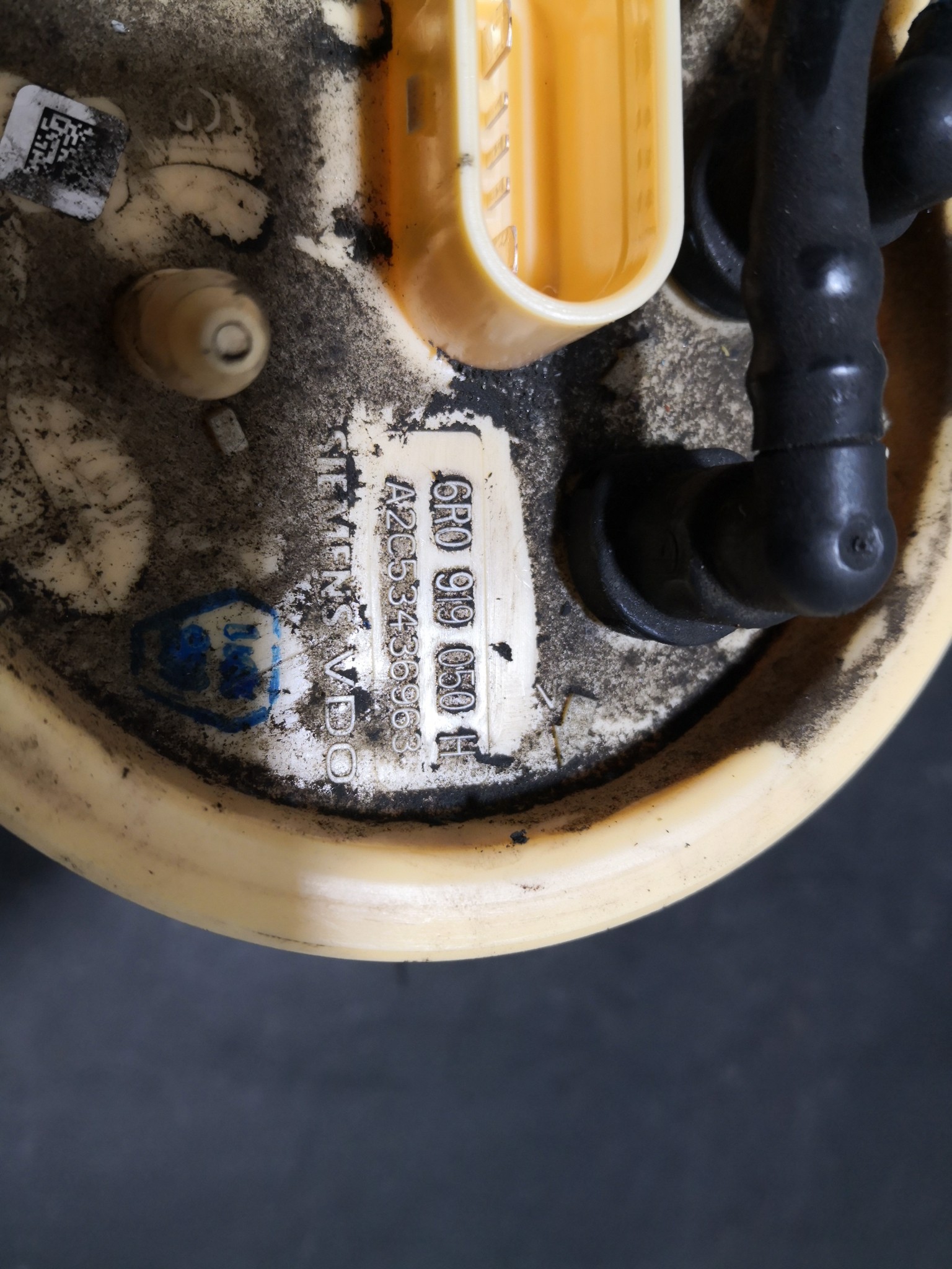 Bomba do Depósito de Combustível VOLKSWAGEN POLO (6R1, 6C1) | 09 -  Imagem-3