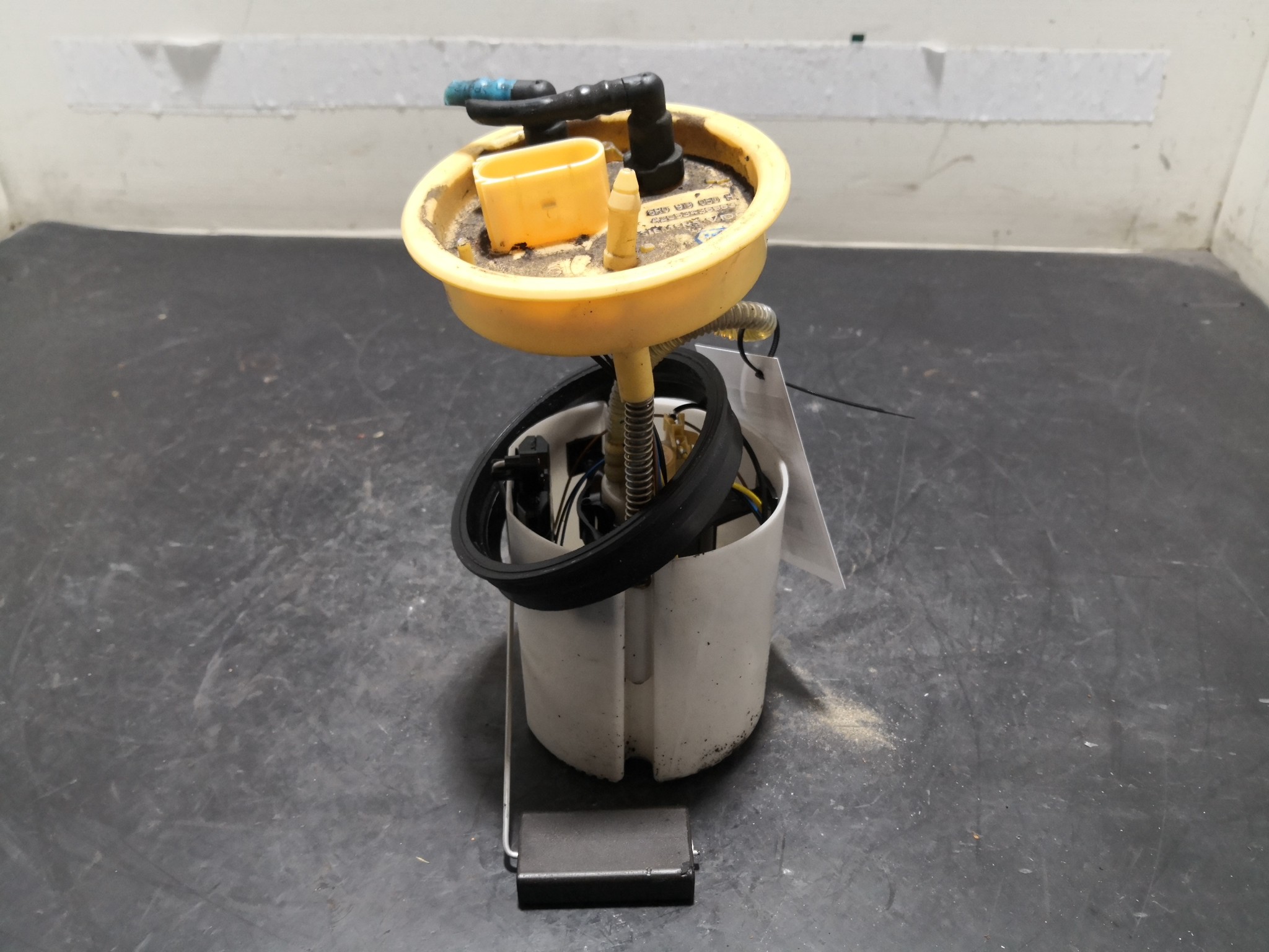 Bomba do Depósito de Combustível VOLKSWAGEN POLO (6R1, 6C1) | 09 -  Imagem-4