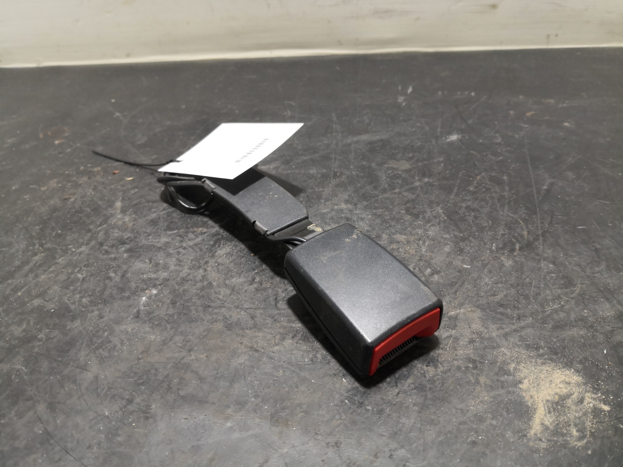 Engate Cinto Frente Esq VOLKSWAGEN - ID S_91954