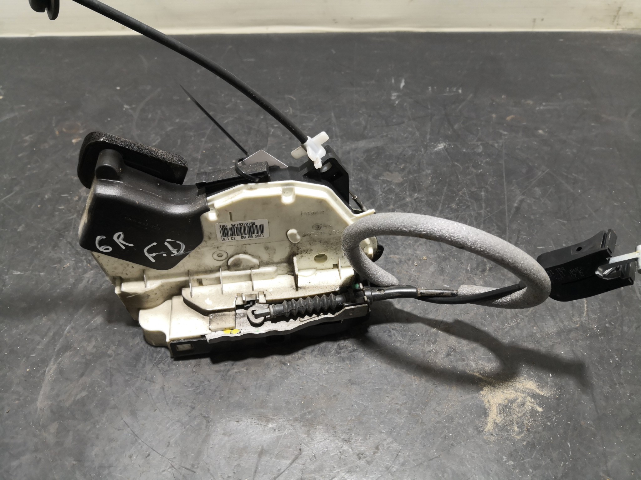 Fecho da Porta Frente Dto VOLKSWAGEN POLO (6R1, 6C1) | 09 -  Imagem-2