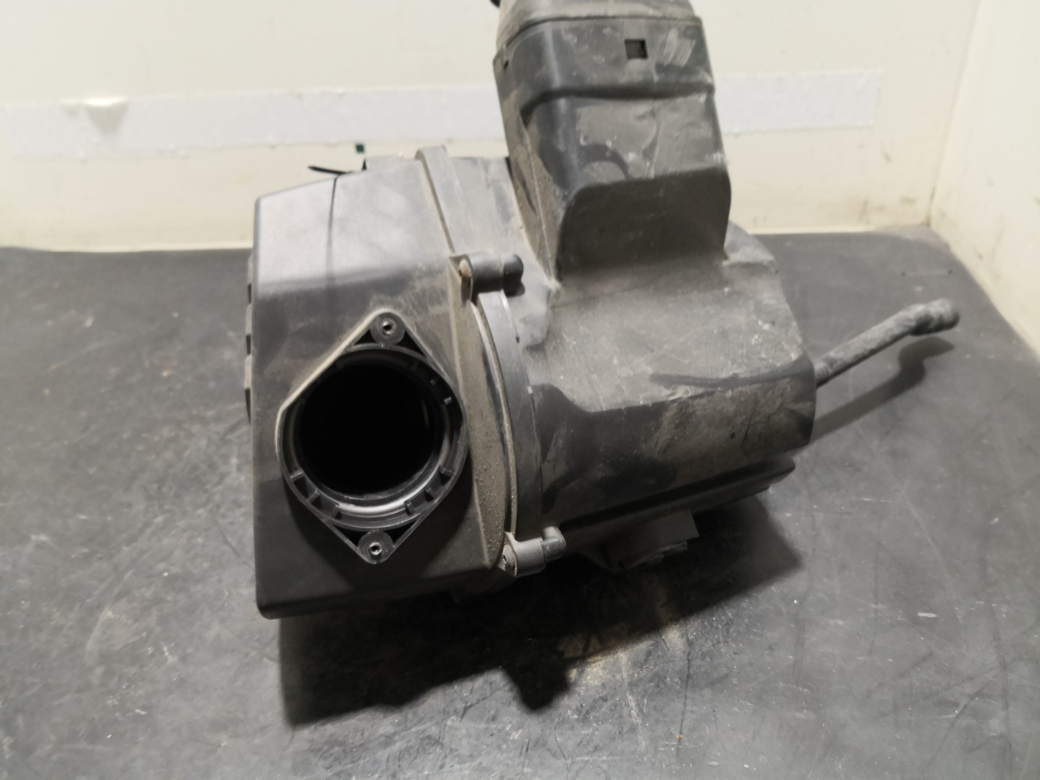 Caixa Filtro de Ar VOLKSWAGEN POLO (6R1, 6C1) | 09 -  Imagem-1