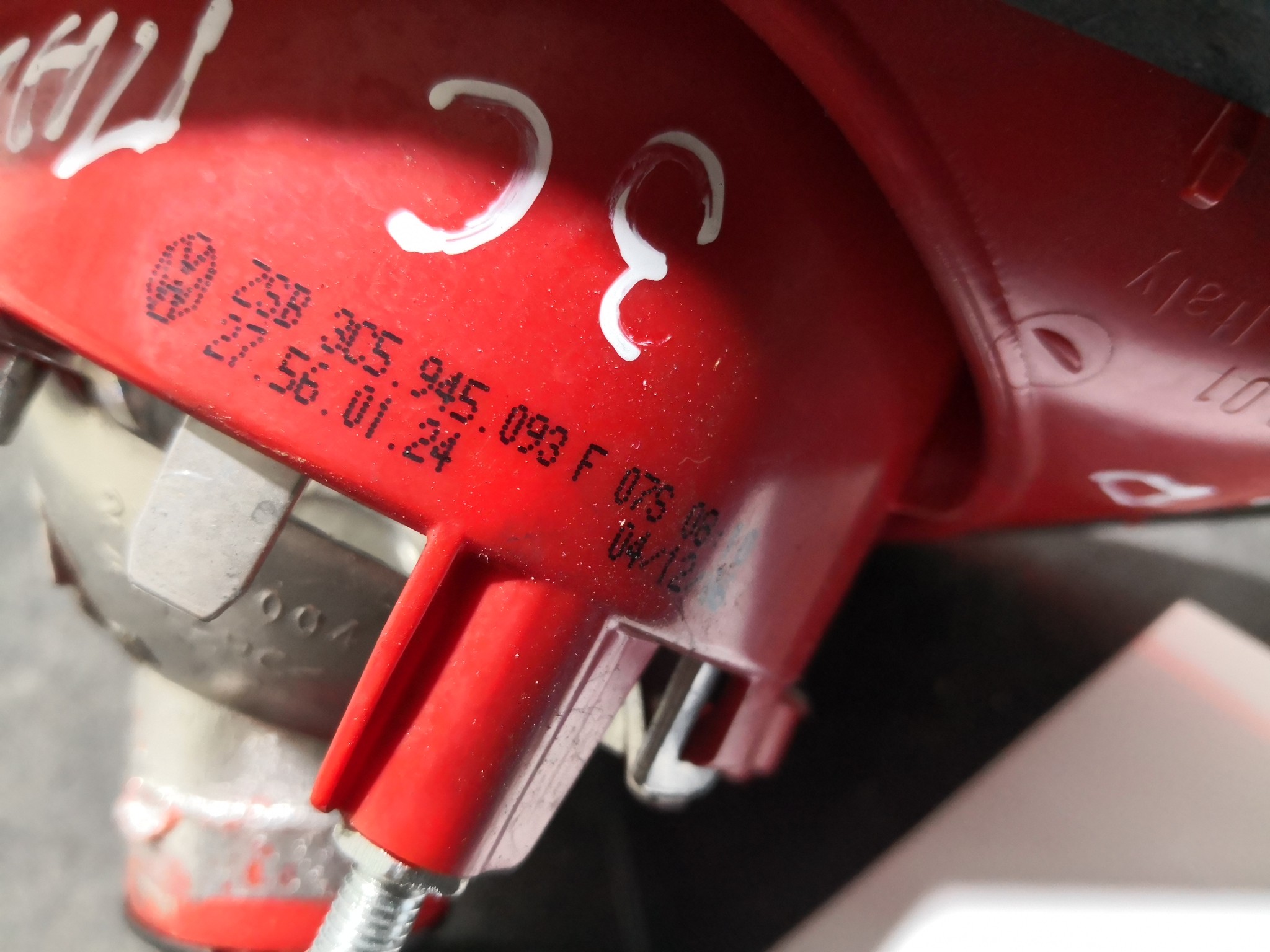 Farolim Mala VOLKSWAGEN PASSAT (3C2) | 05 - 10 Imagem-1