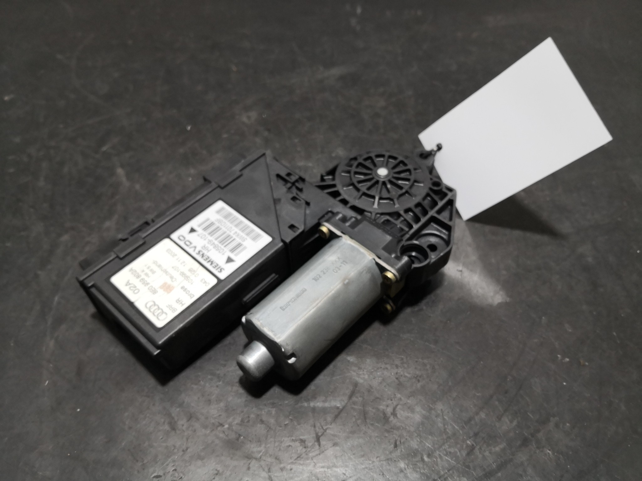 Motor elevador trás drt AUDI A4 (8E2, B6) | 00 - 05 Imagem-2