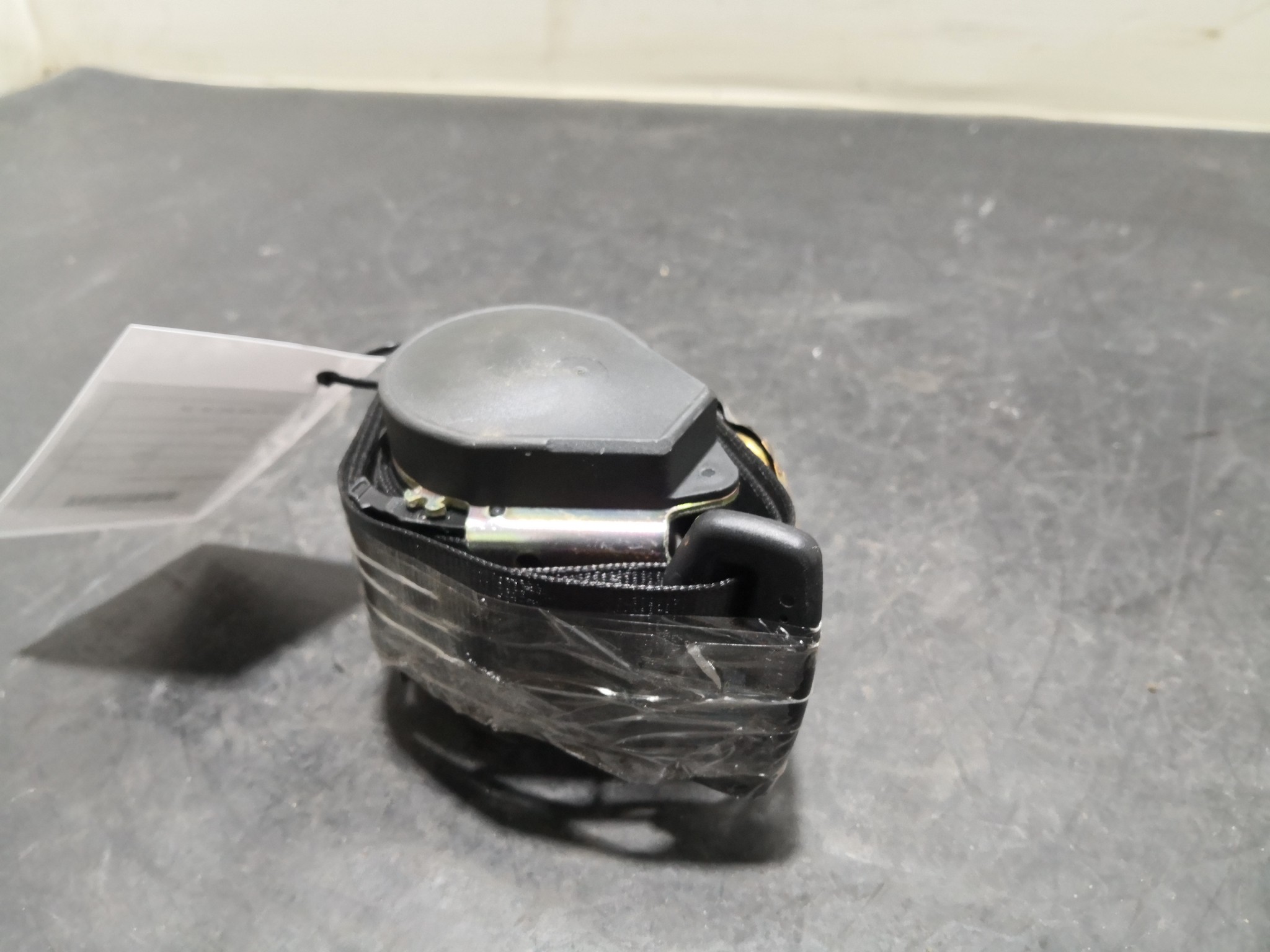 Cinto Trás Esq AUDI A4 (8E2, B6) | 00 - 05 Imagem-1