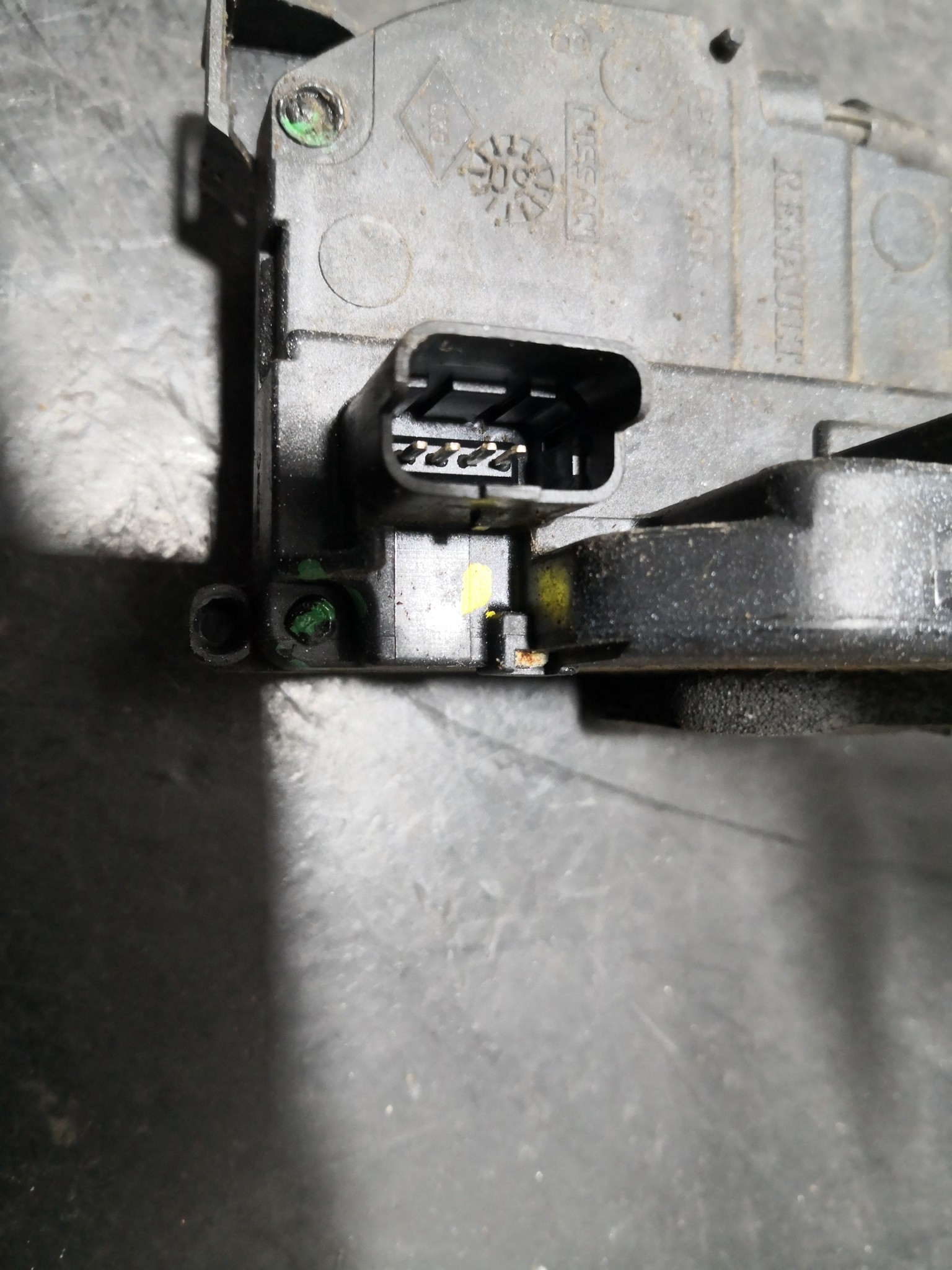 Fecho da Porta Frente Dto RENAULT CLIO III (BR0/1, CR0/1) | 05 -  Imagem-1