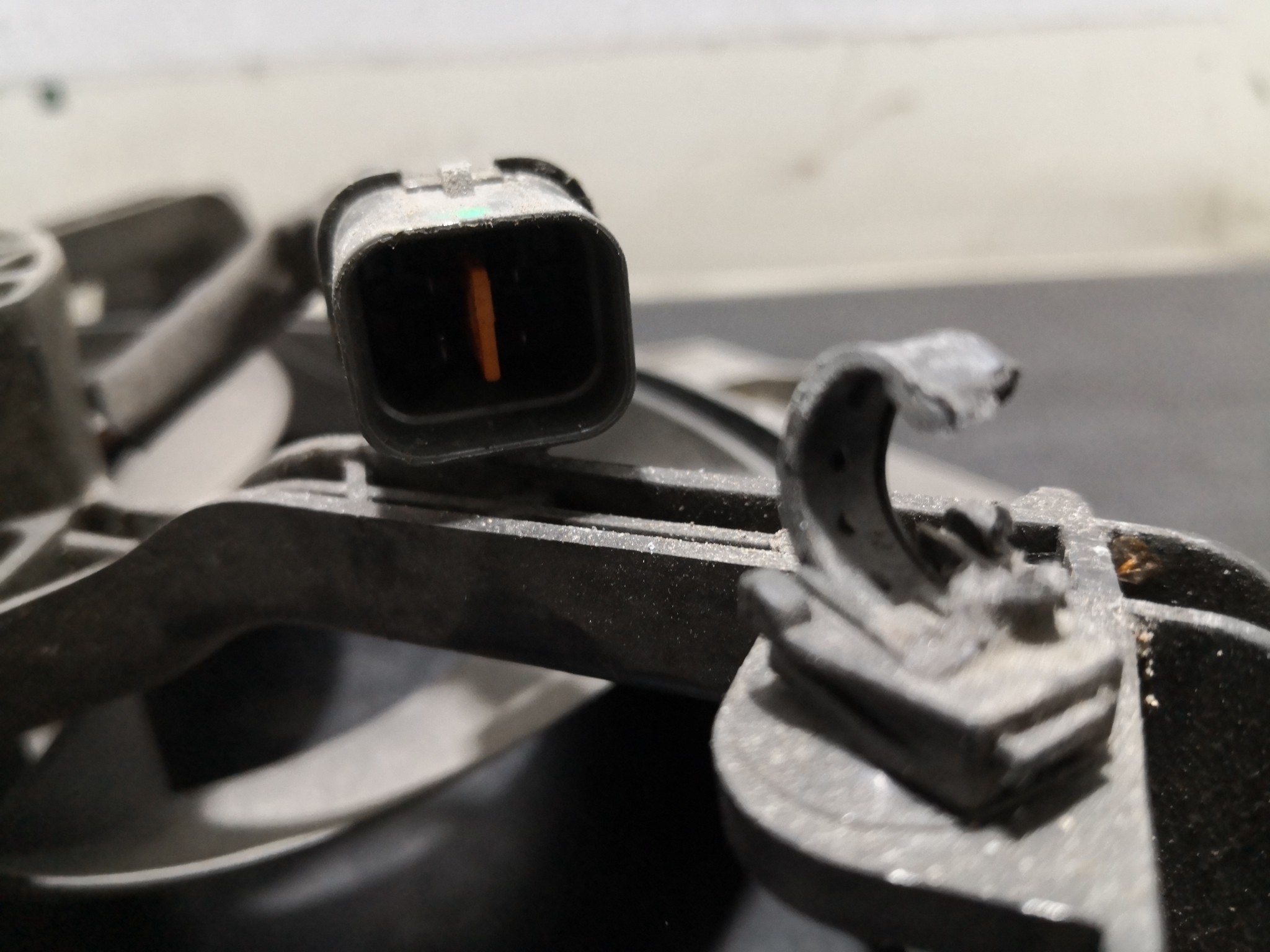 Termoventiladores MITSUBISHI COLT VI (Z3_A, Z2_A) | 02 - 12 Imagem-3