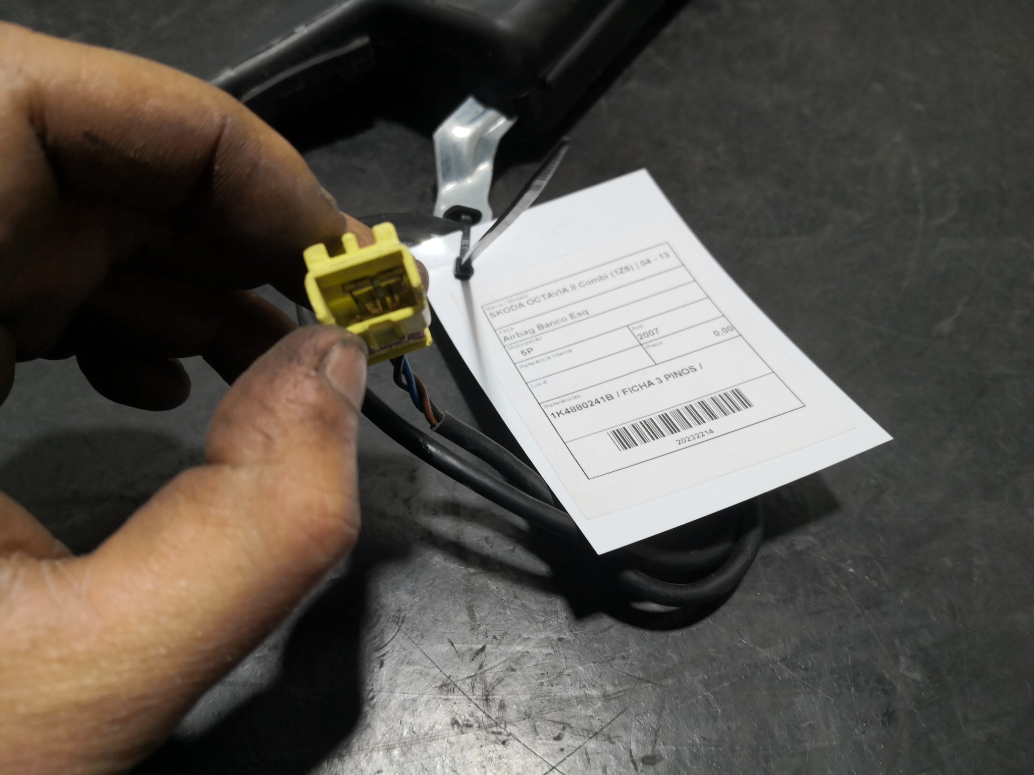 Airbag Banco Esq SKODA OCTAVIA II Combi (1Z5) | 04 - 13 Imagem-1