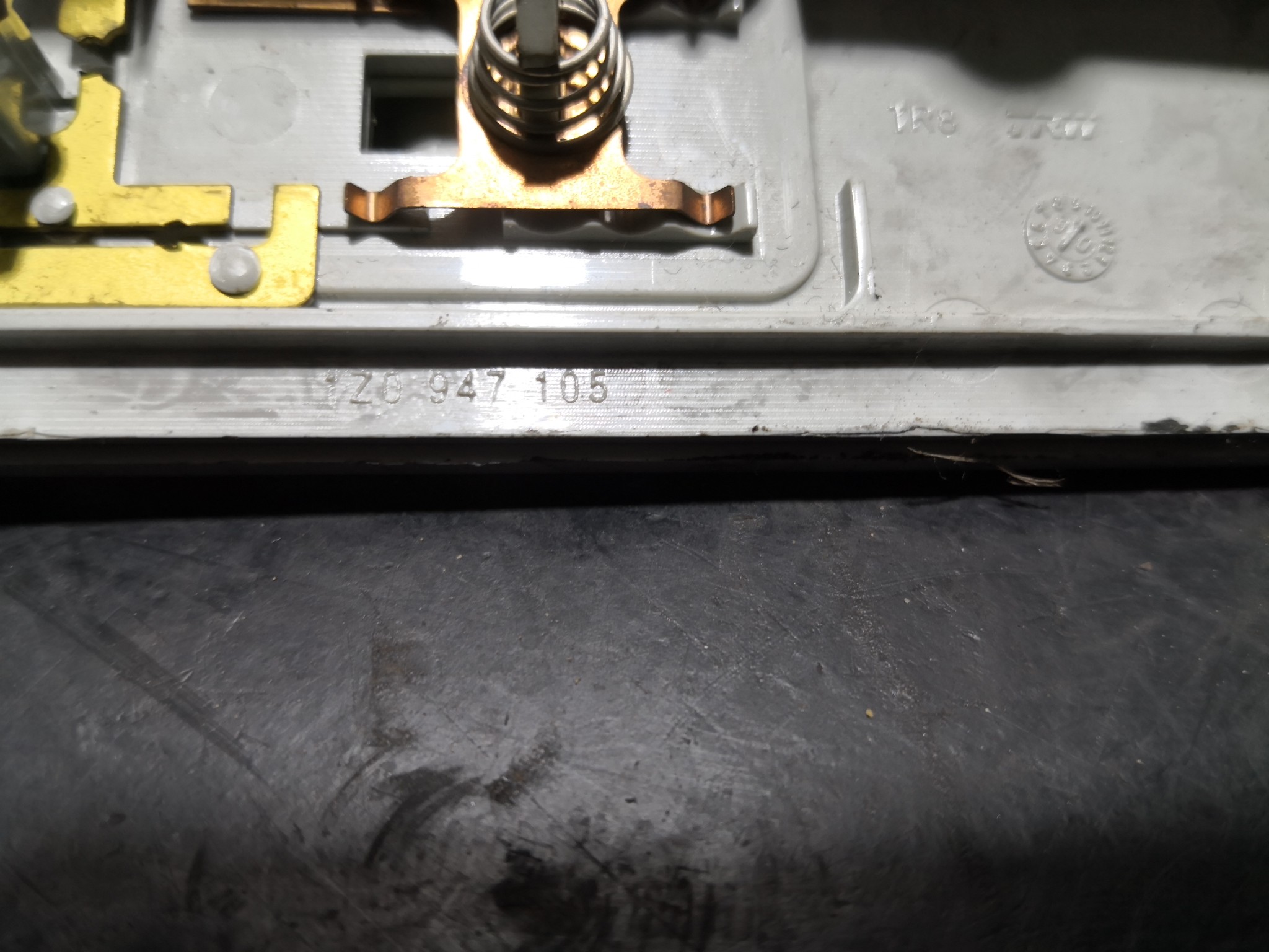 Plafonier  SKODA OCTAVIA II Combi (1Z5) | 04 - 13 Imagem-2