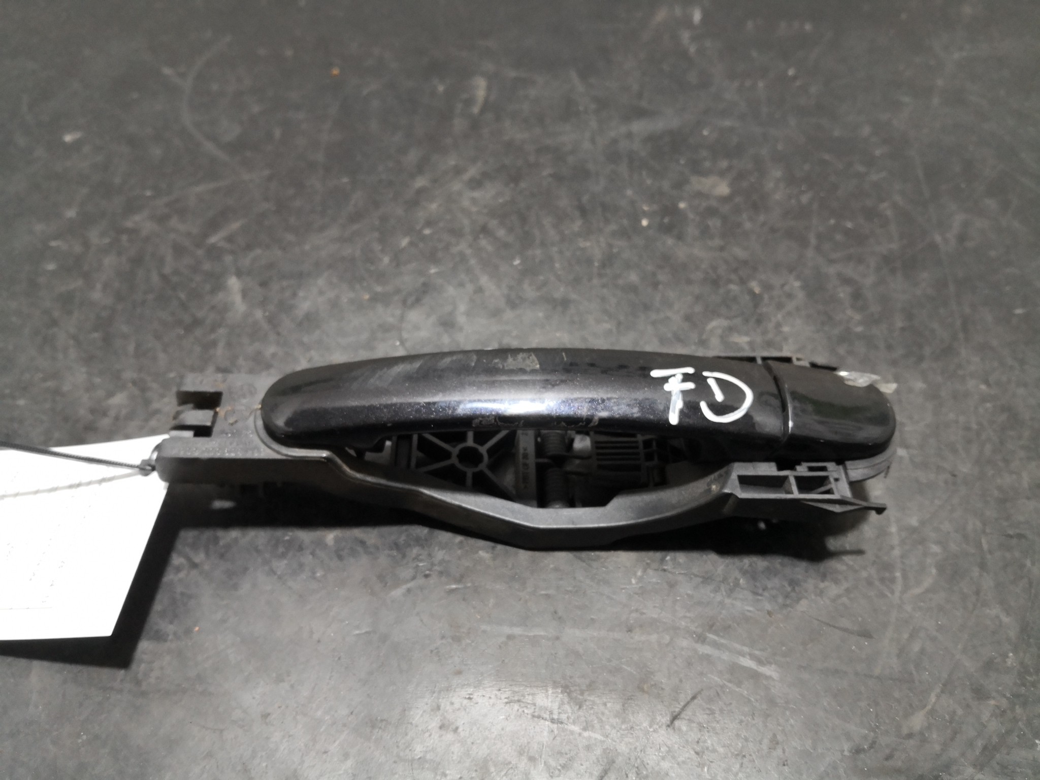 Puxador Exterior Porta Frente Dta SKODA - ID S_92258