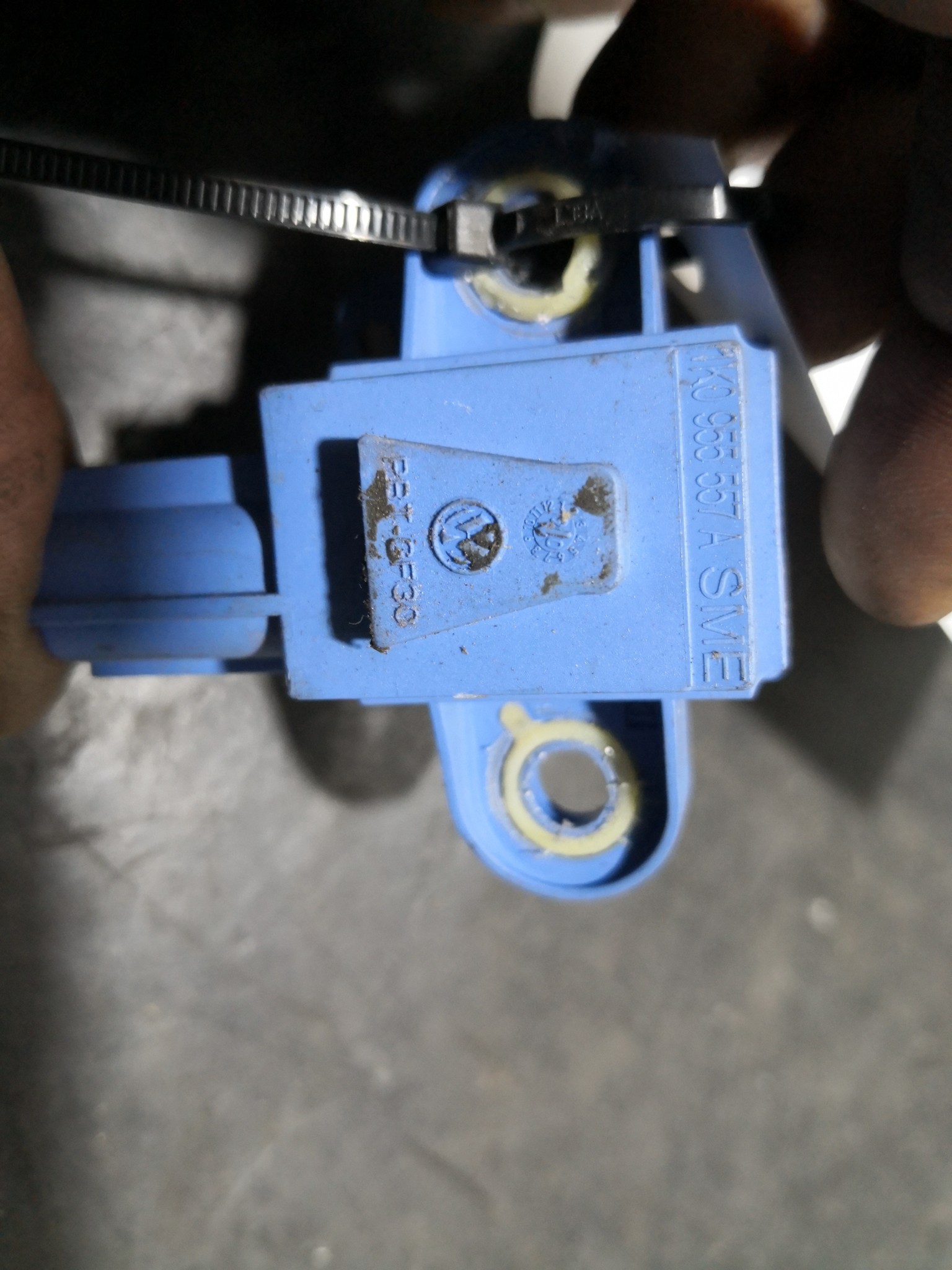 Sensor Impacto SKODA OCTAVIA II Combi (1Z5) | 04 - 13 Imagem-1