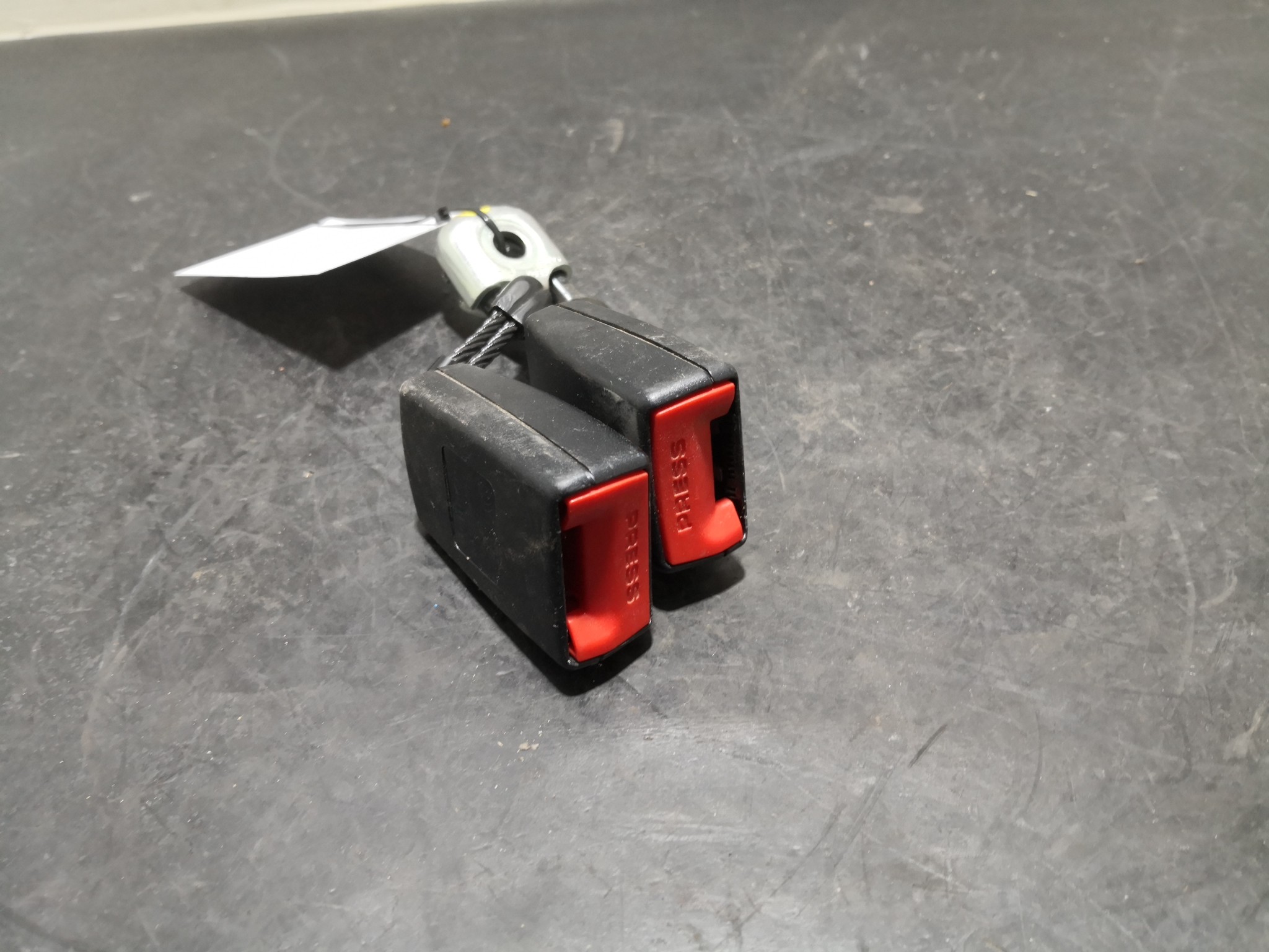 Engate Cinto Trás Dto SKODA OCTAVIA II Combi (1Z5) | 04 - 13 Imagem-2