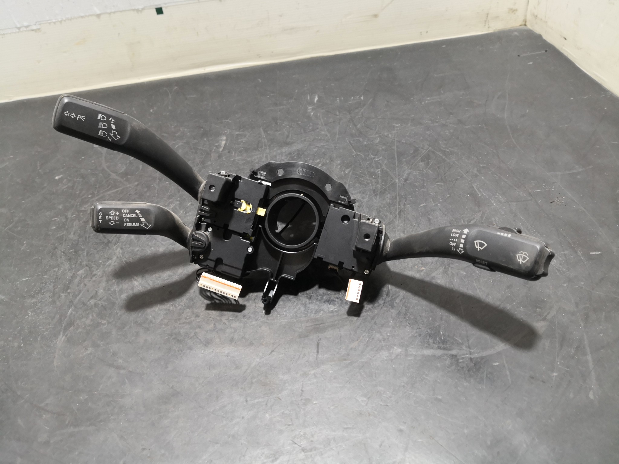 Manipulo Completo Luzes/Escovas AUDI - ID S_92289