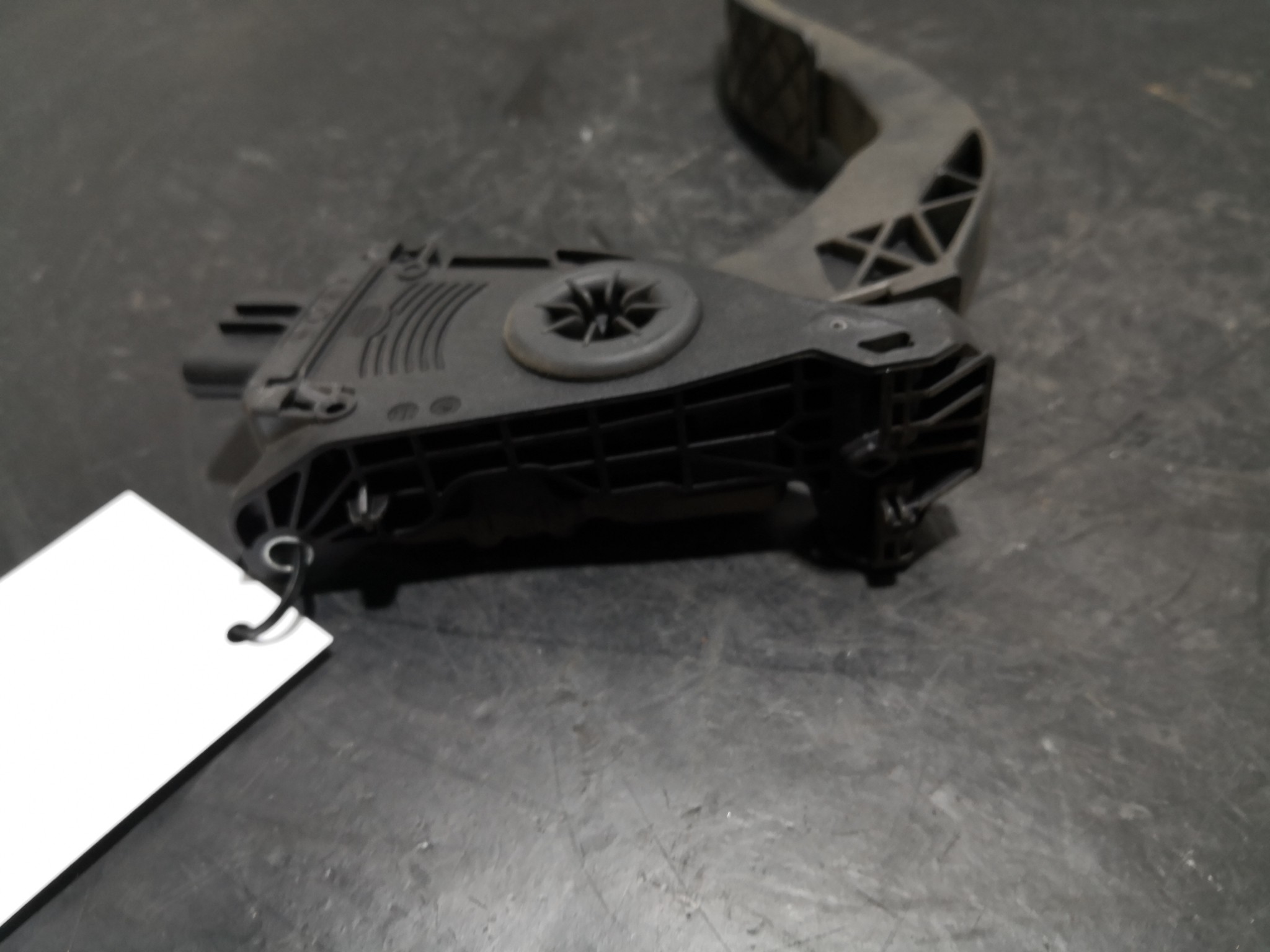 Pedal Potenciometro Acelerador AUDI A4 (8K2, B8) | 07 - 15 Imagem-2