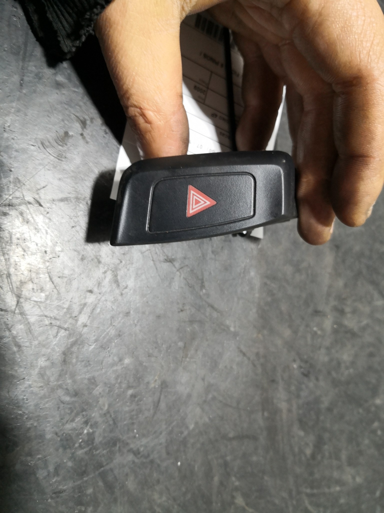 Botão 4 Piscas AUDI - ID S_92274