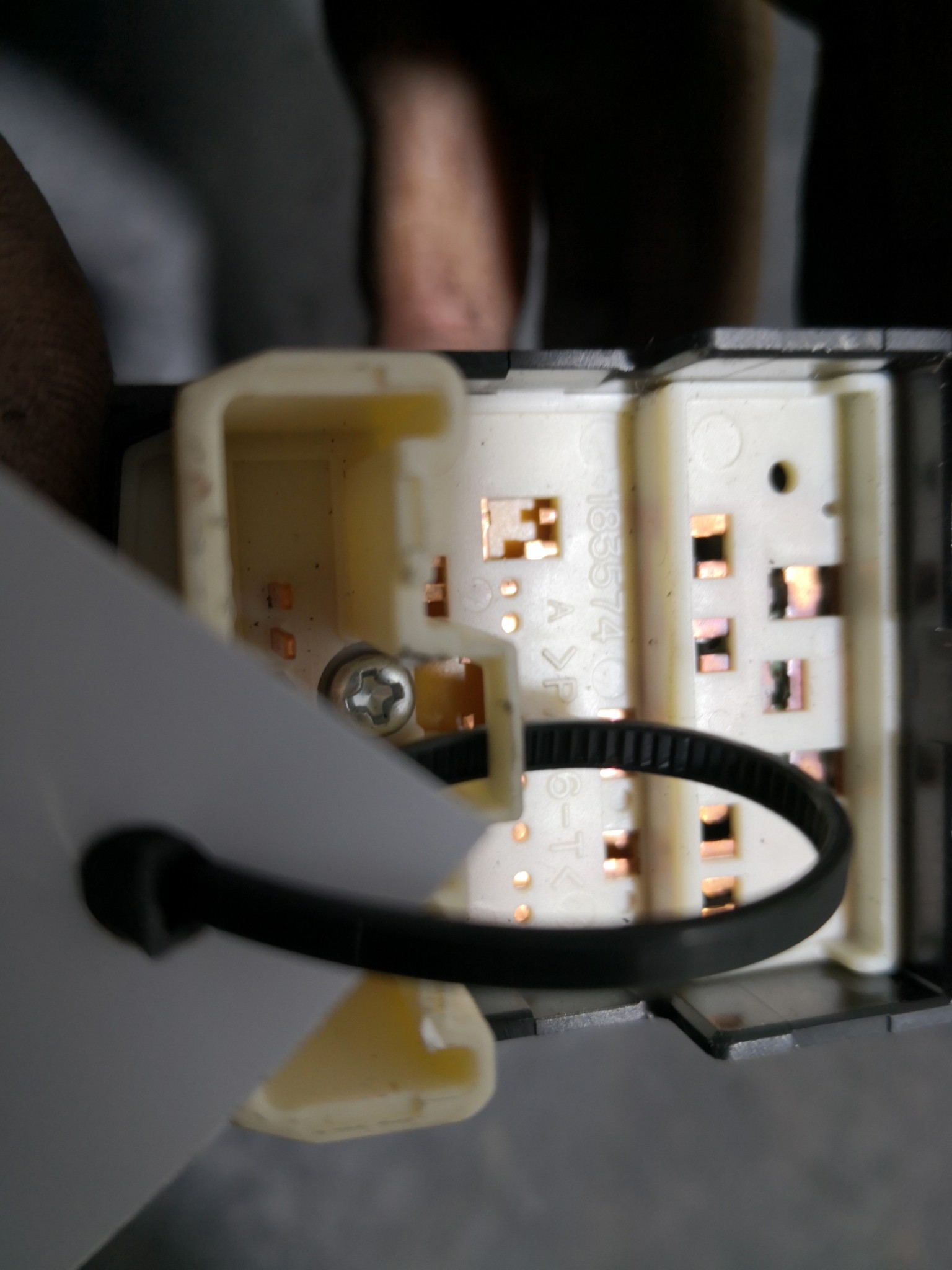 Botão Regulação Espelhos TOYOTA AURIS (_E15_) | 06 - 12 Imagem-2