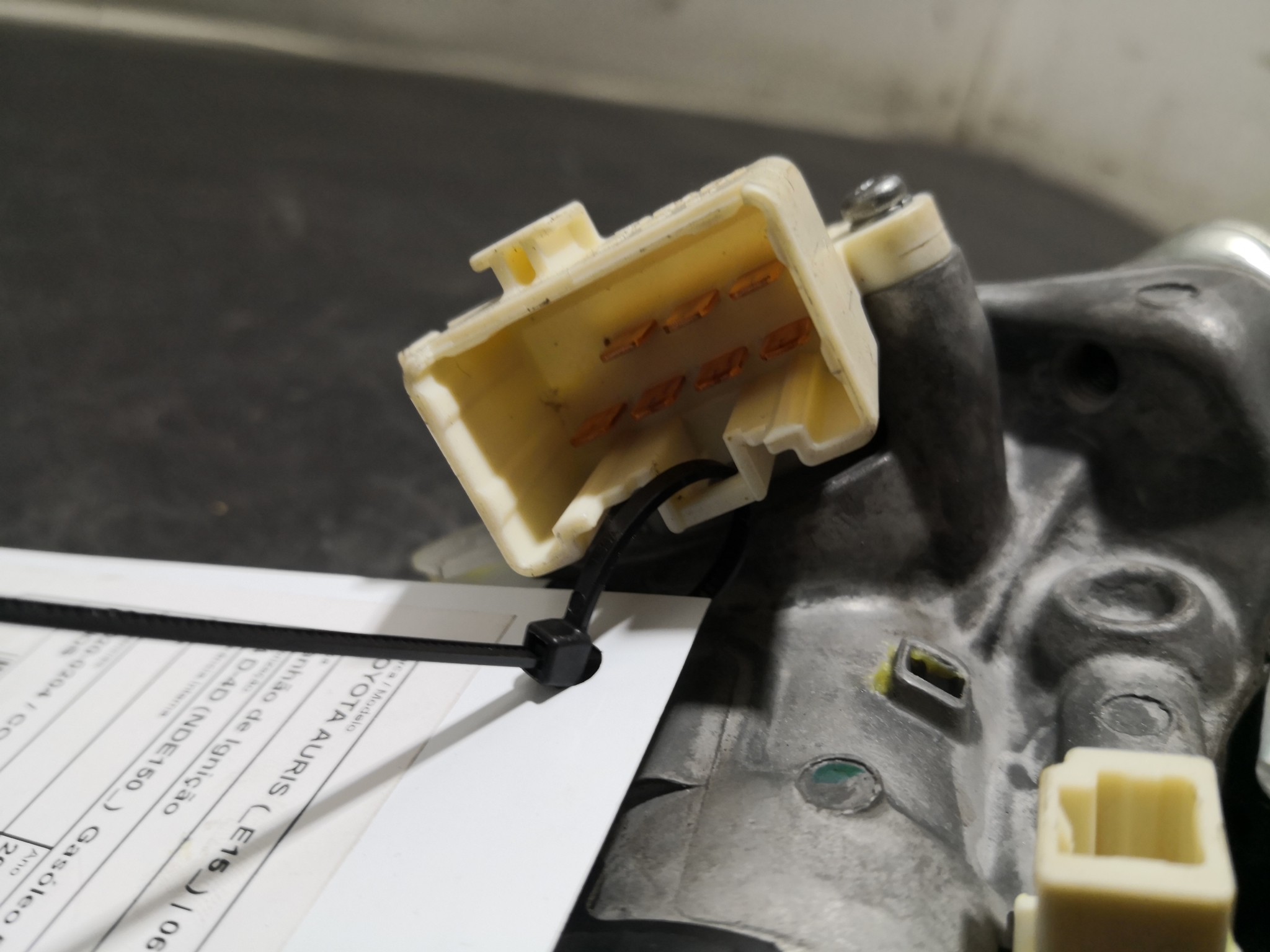 Canhão de Ignição TOYOTA AURIS (_E15_) | 06 - 12 Imagem-1