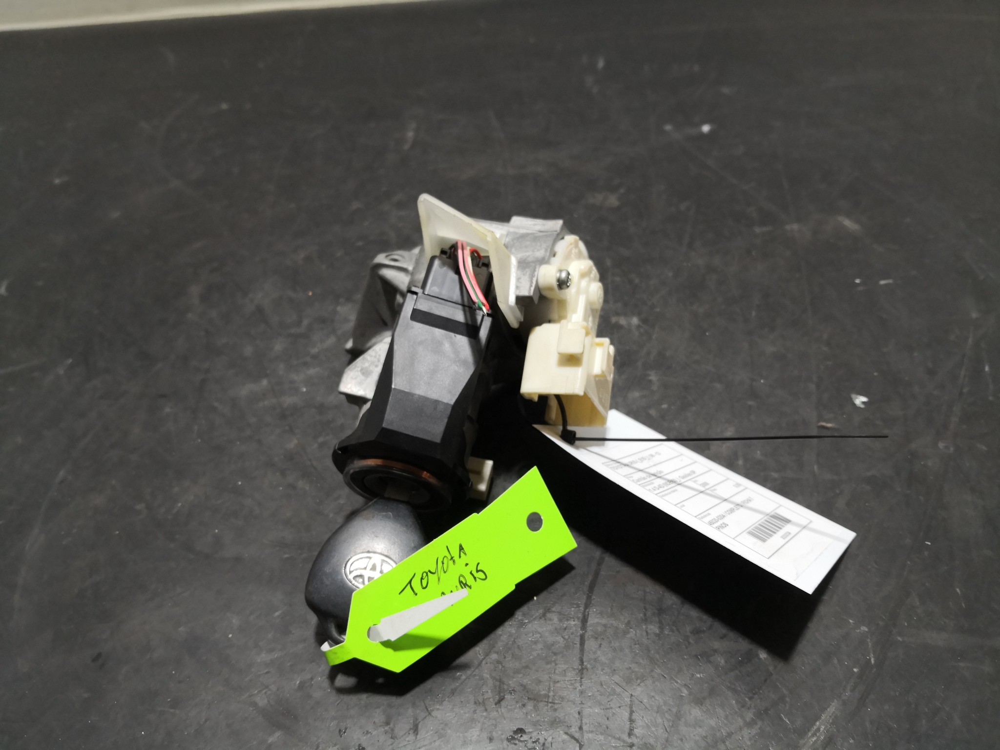 Canhão de Ignição TOYOTA AURIS (_E15_) | 06 - 12 Imagem-3