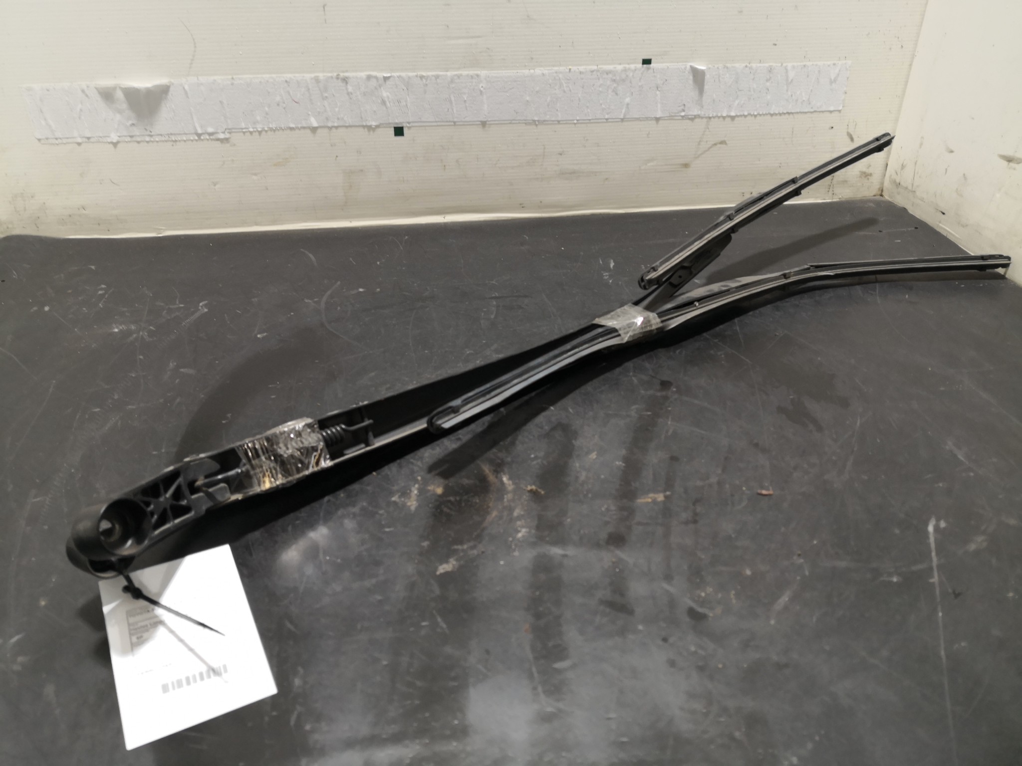 Hastes Limpa Vidros da Frente TOYOTA AURIS (_E15_) | 06 - 12 Imagem-1