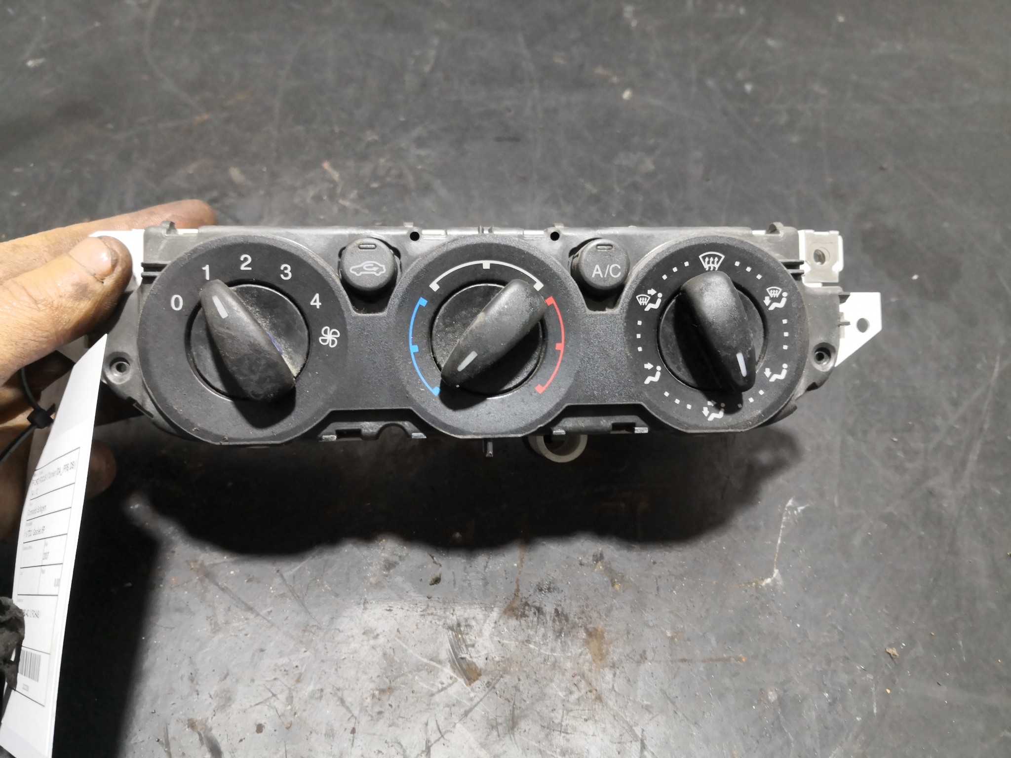 Comando Sofagem FORD FOCUS II Turnier (DA_, FFS, DS) | 04 - 12 Imagem-2