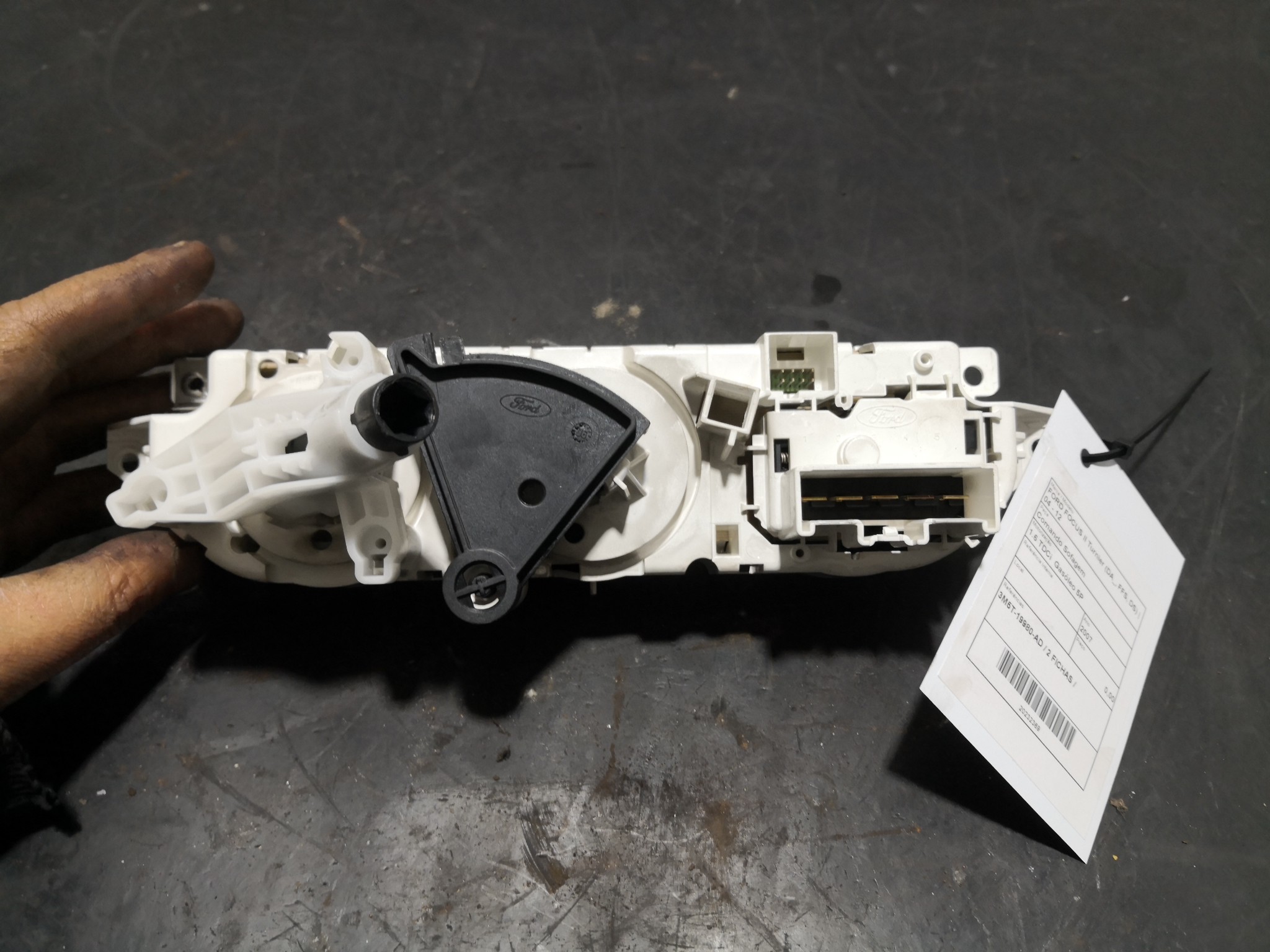 Comando Sofagem FORD FOCUS II Turnier (DA_, FFS, DS) | 04 - 12 Imagem-3